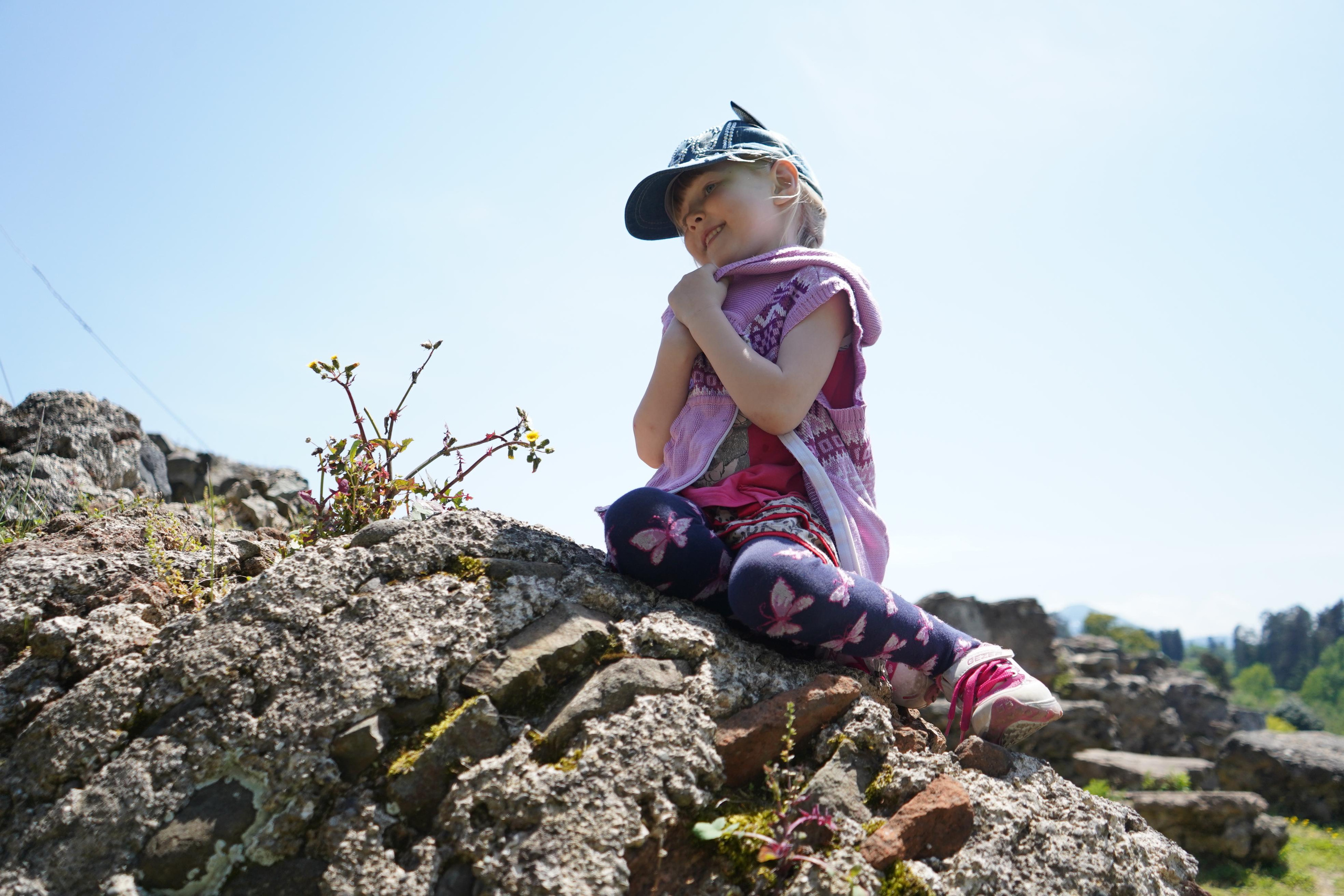 Алиса. Крепость Петра. Фотограф в Батуми Елена Огонёк