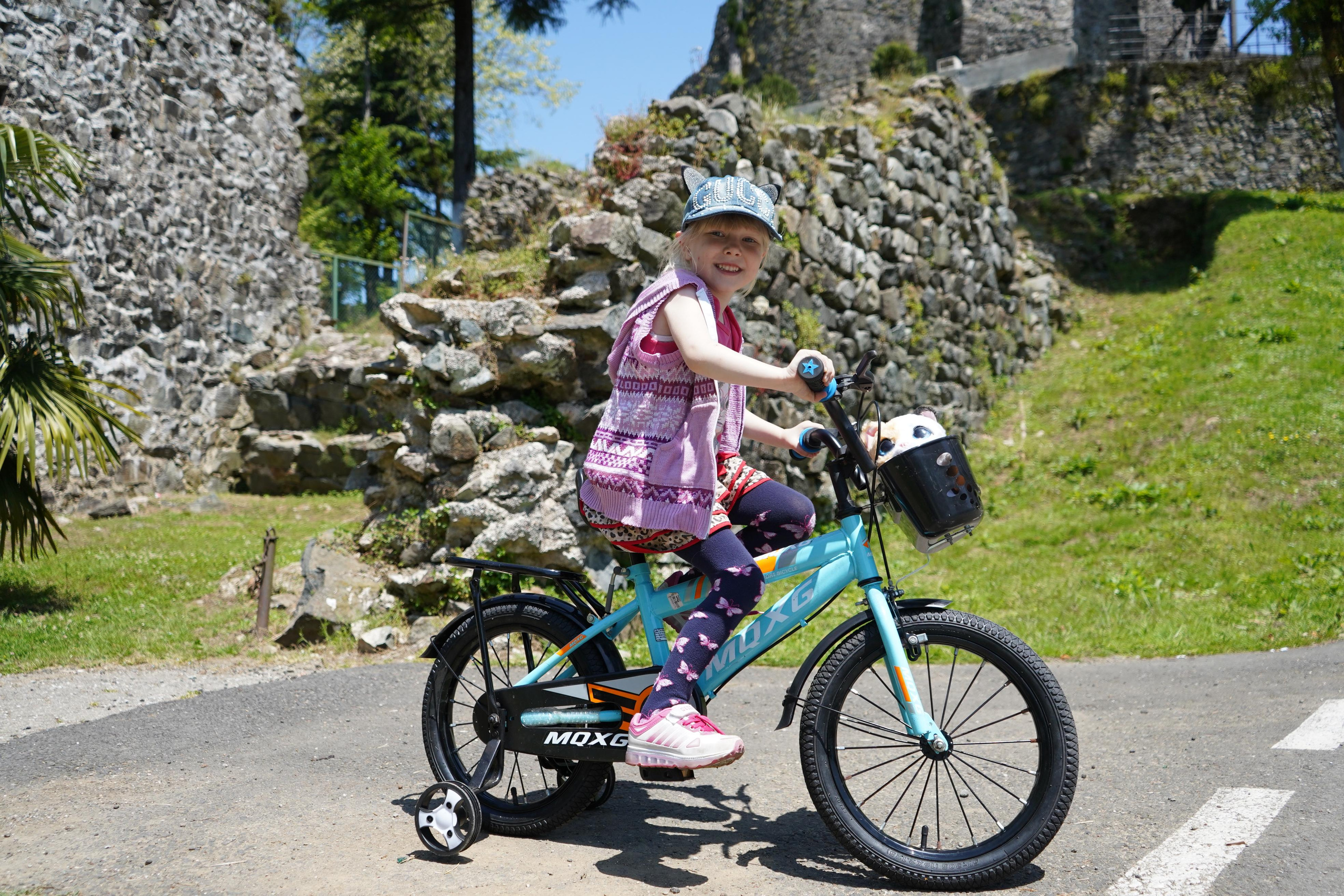 Алиса. Крепость Петра. Фотограф в Батуми Елена Огонёк
