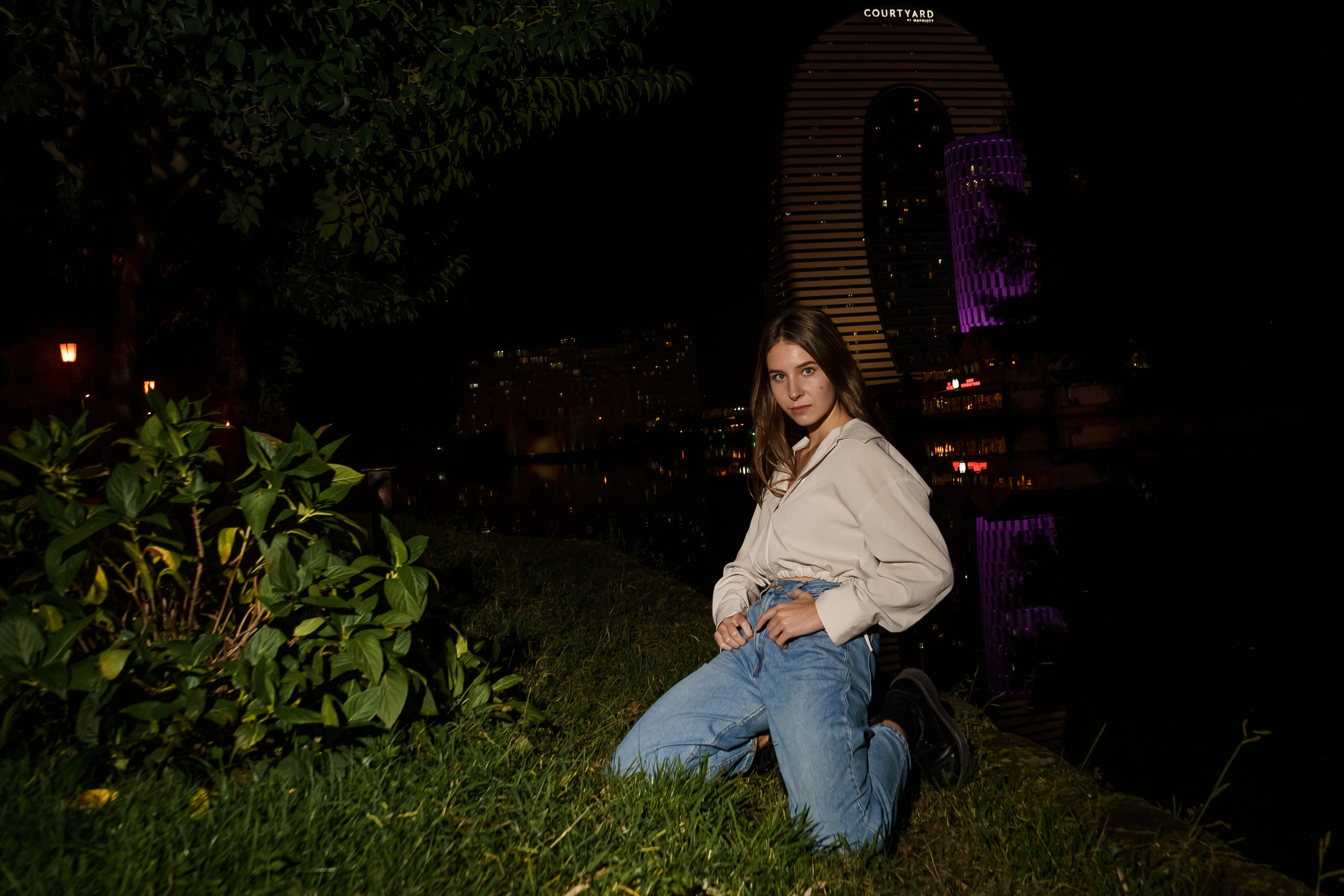 Музыка ночного города. Фотограф в Батуми Елена Огонёк