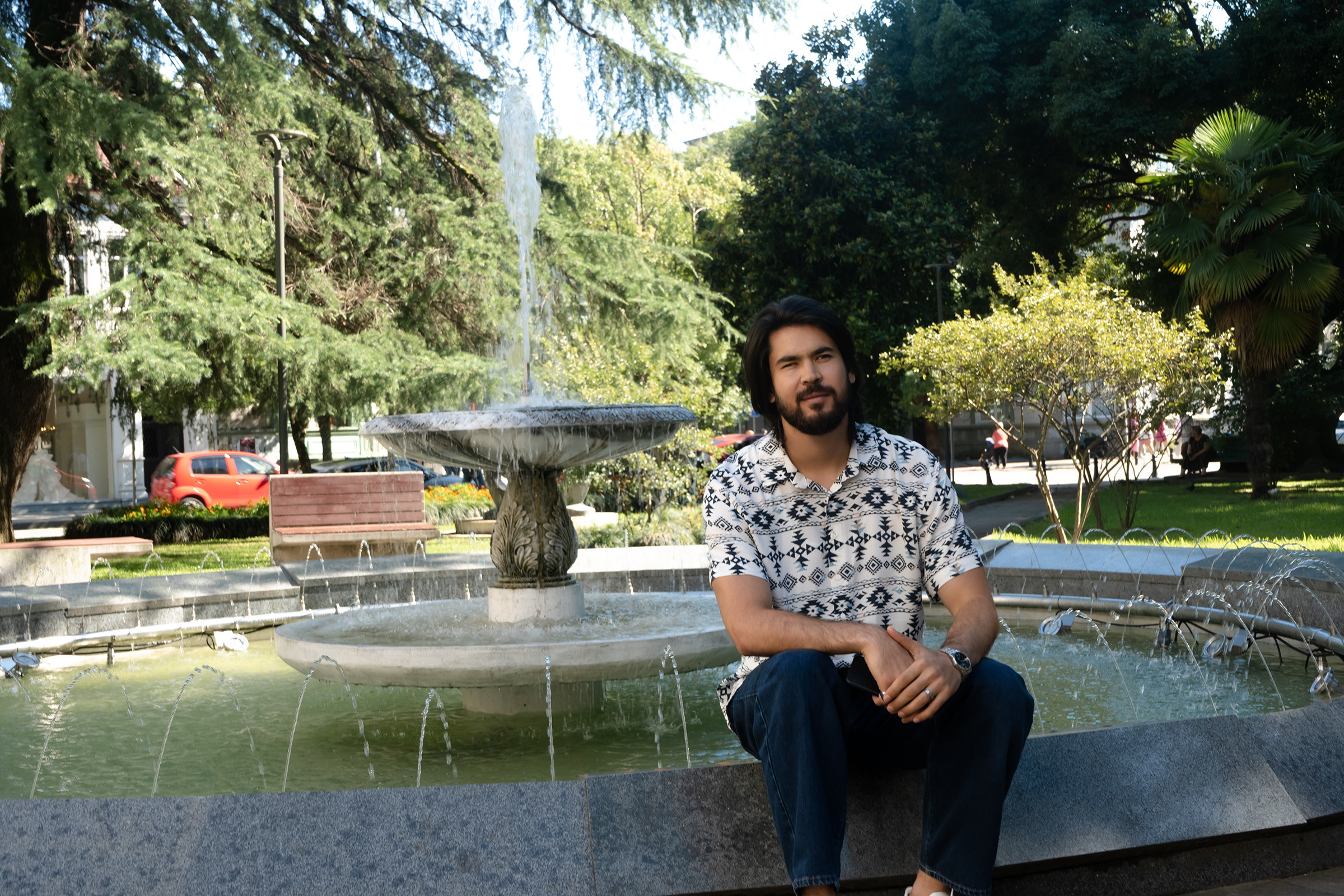 Открытие выставки. Фотограф в Батуми Елена Огонёк