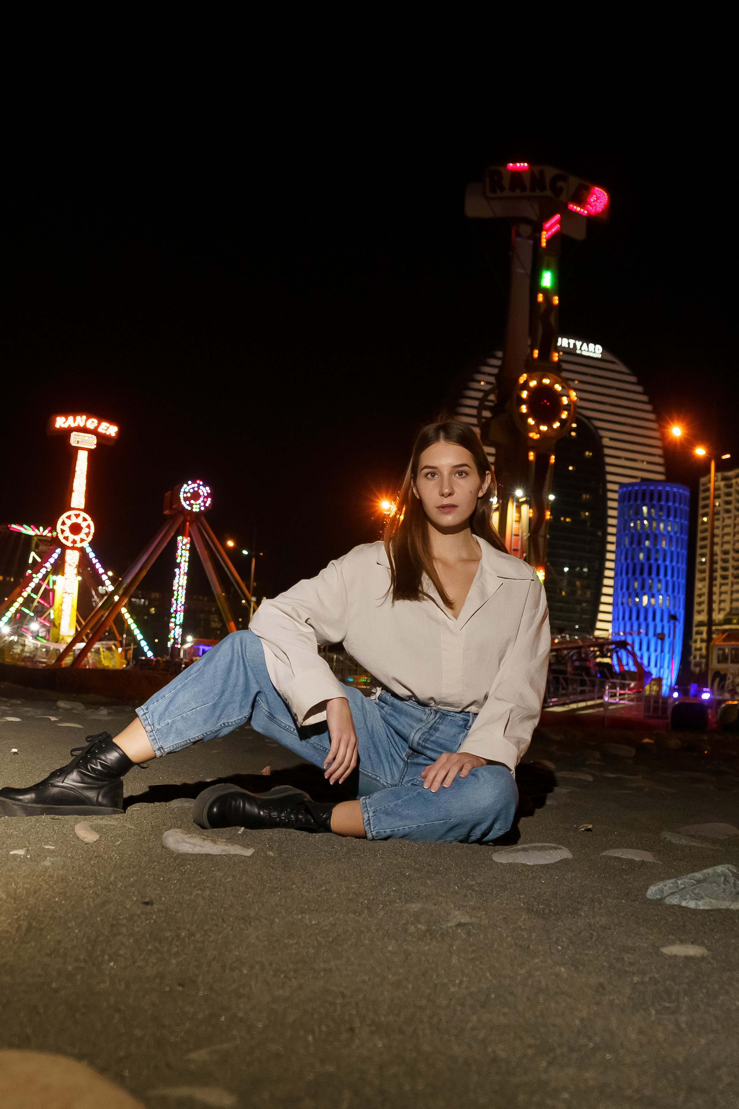 Музыка ночного города. Фотограф в Батуми Елена Огонёк