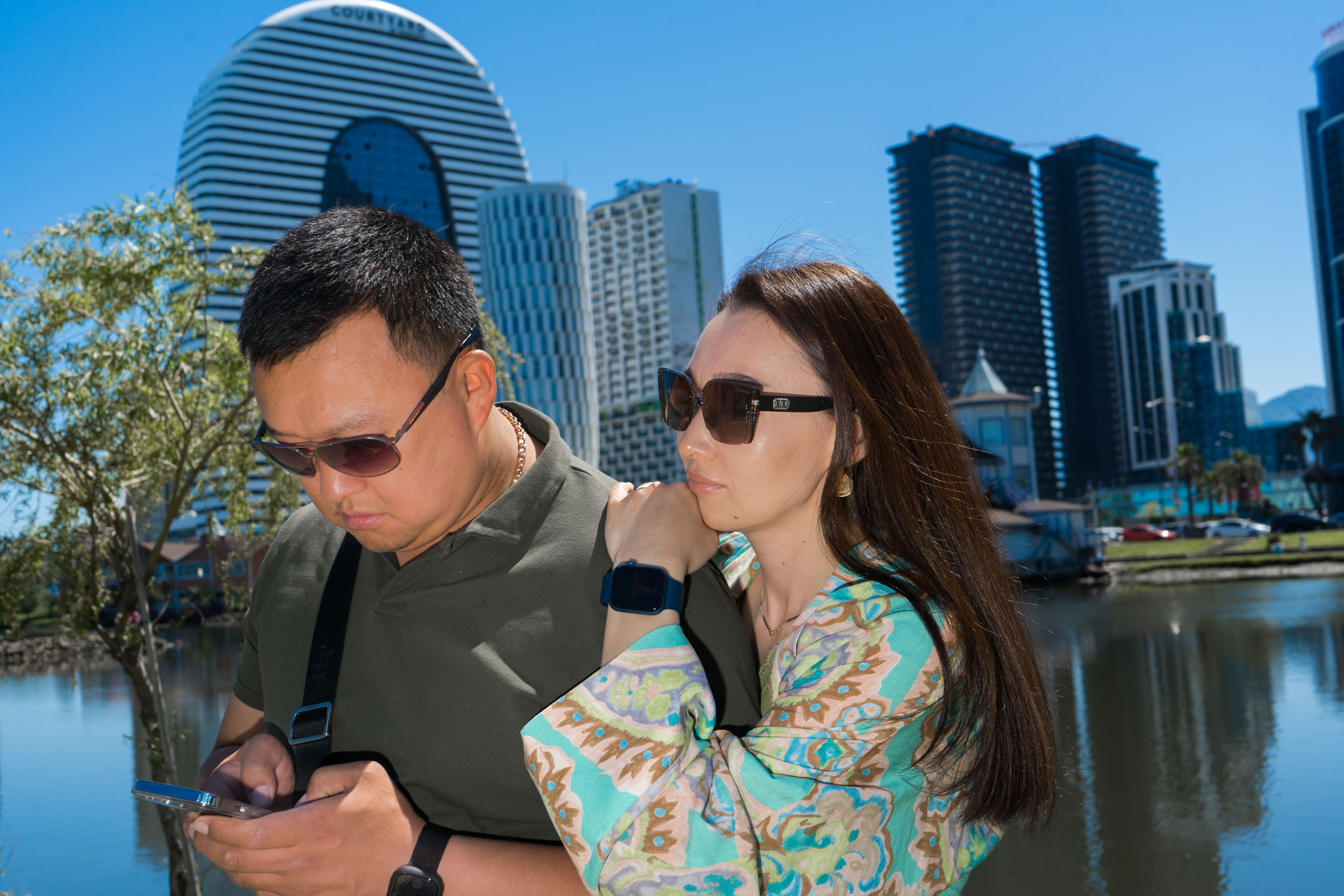 Влюбленные в море и друг друга. Фотограф в Батуми Елена Огонёк