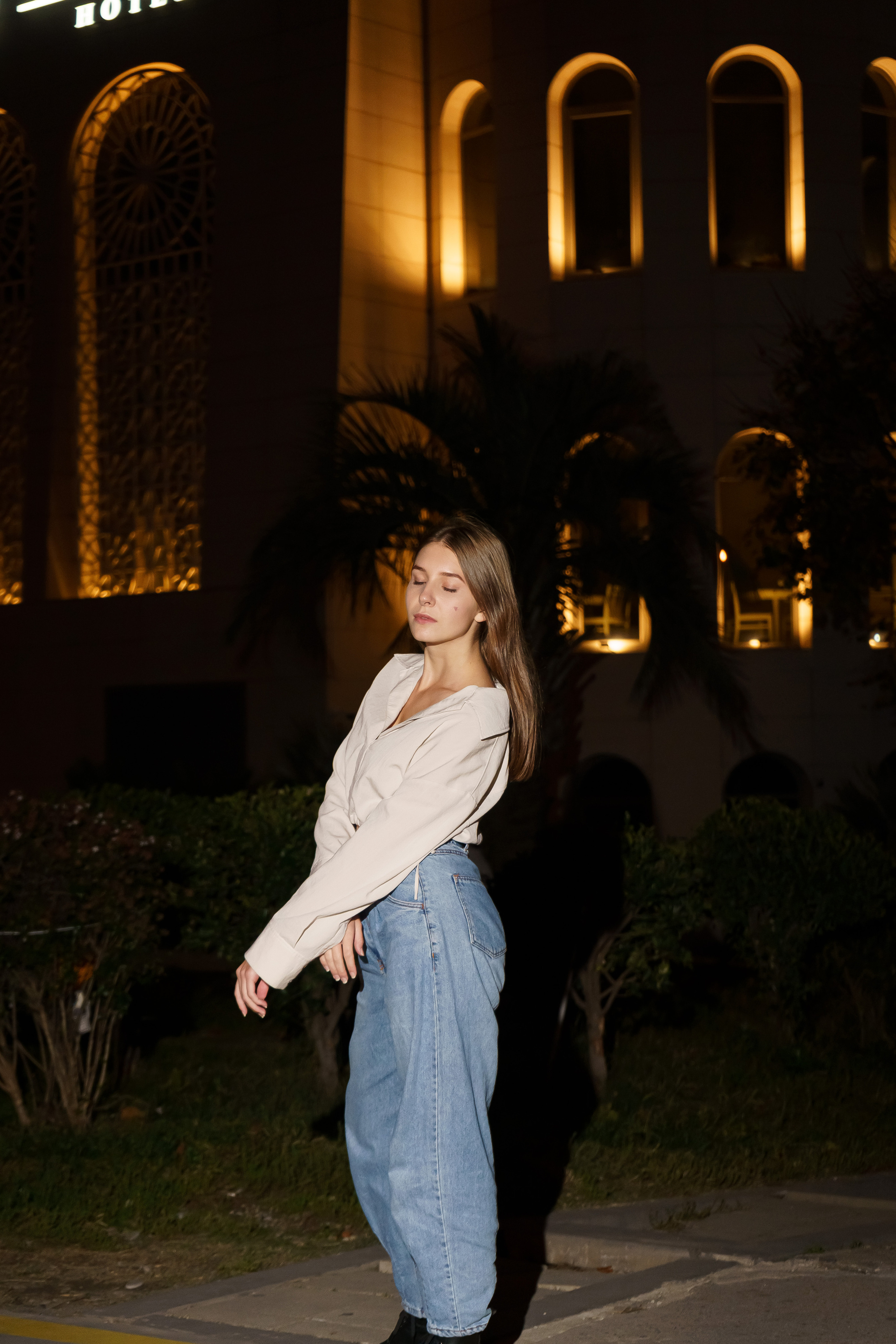 Музыка ночного города. Фотограф в Батуми Елена Огонёк