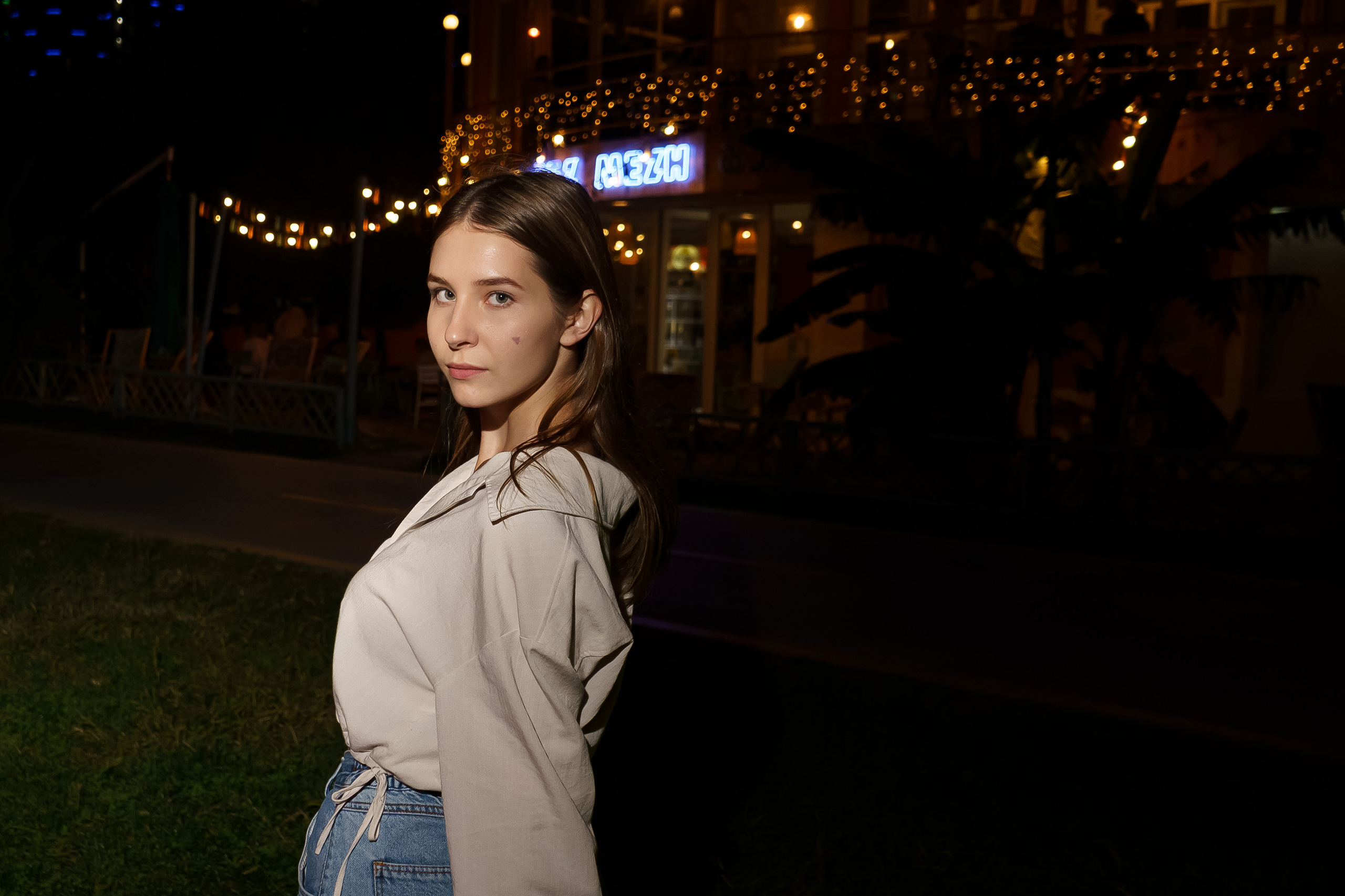 Музыка ночного города. Фотограф в Батуми Елена Огонёк