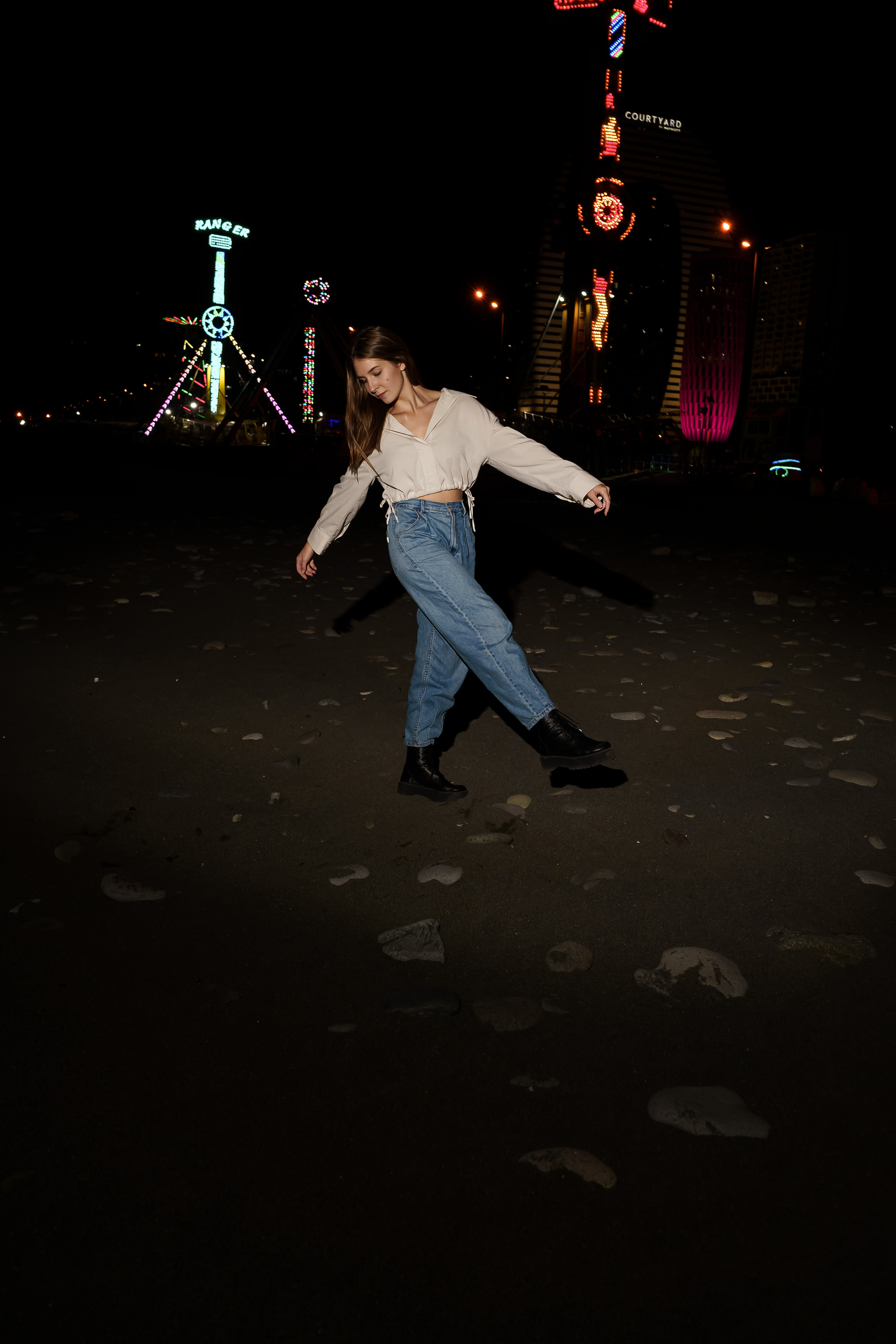 Музыка ночного города. Фотограф в Батуми Елена Огонёк