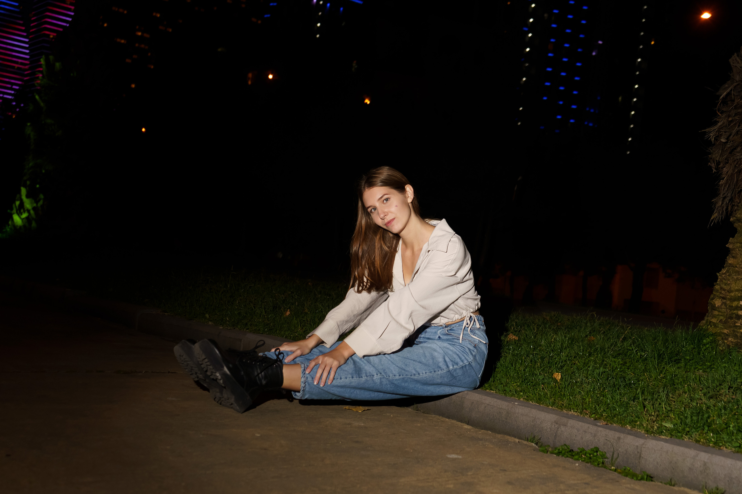 Музыка ночного города. Фотограф в Батуми Елена Огонёк