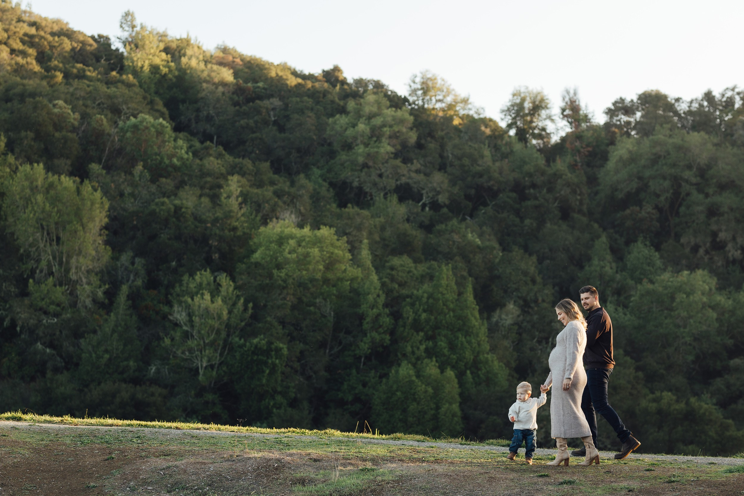 Foothill Nature Preserve Maternity & Family Photographer | Palo Alto, CA. Maternity, newborn photographer in the Bay Area|Iryna Rakivnenko