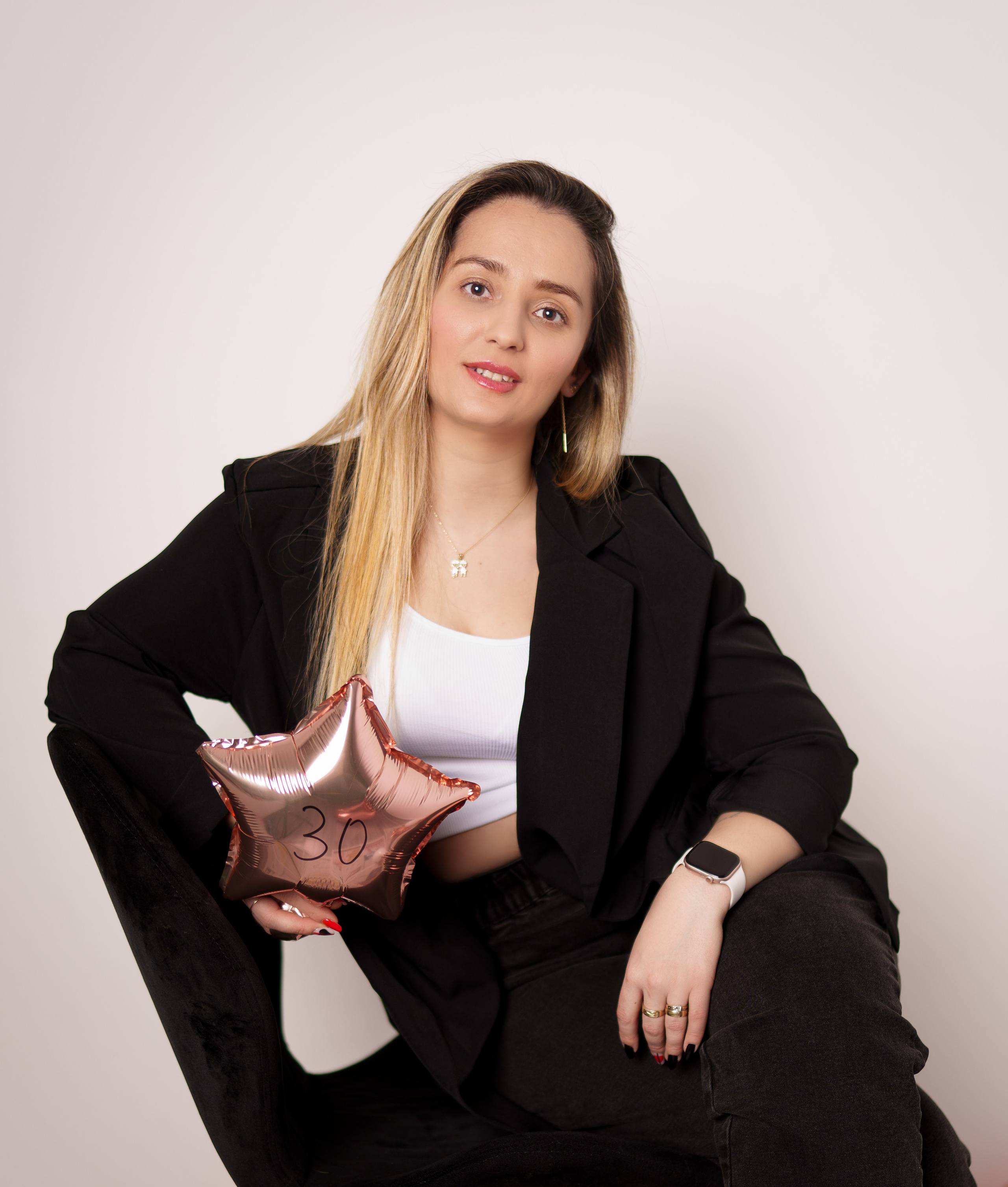 Aniversare Cătălina. Foto Studio — Fotograf de evenimente, nunti, botezuri, portrete