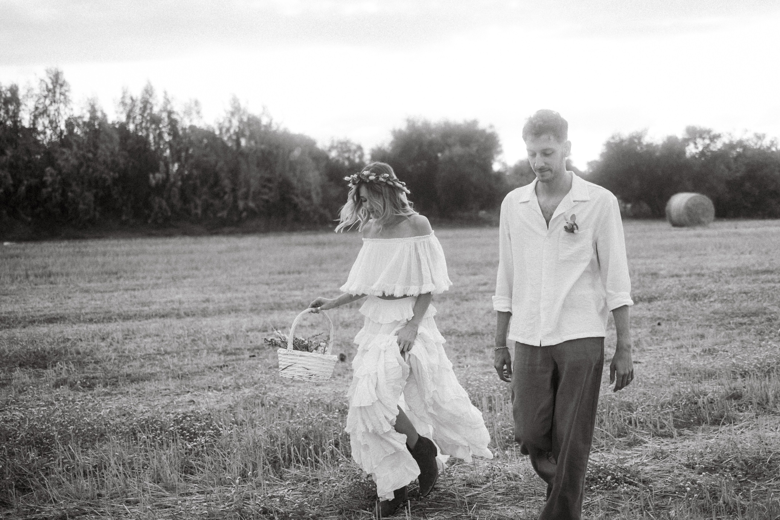 Inga & Alex. Photographer Alina Sparrow