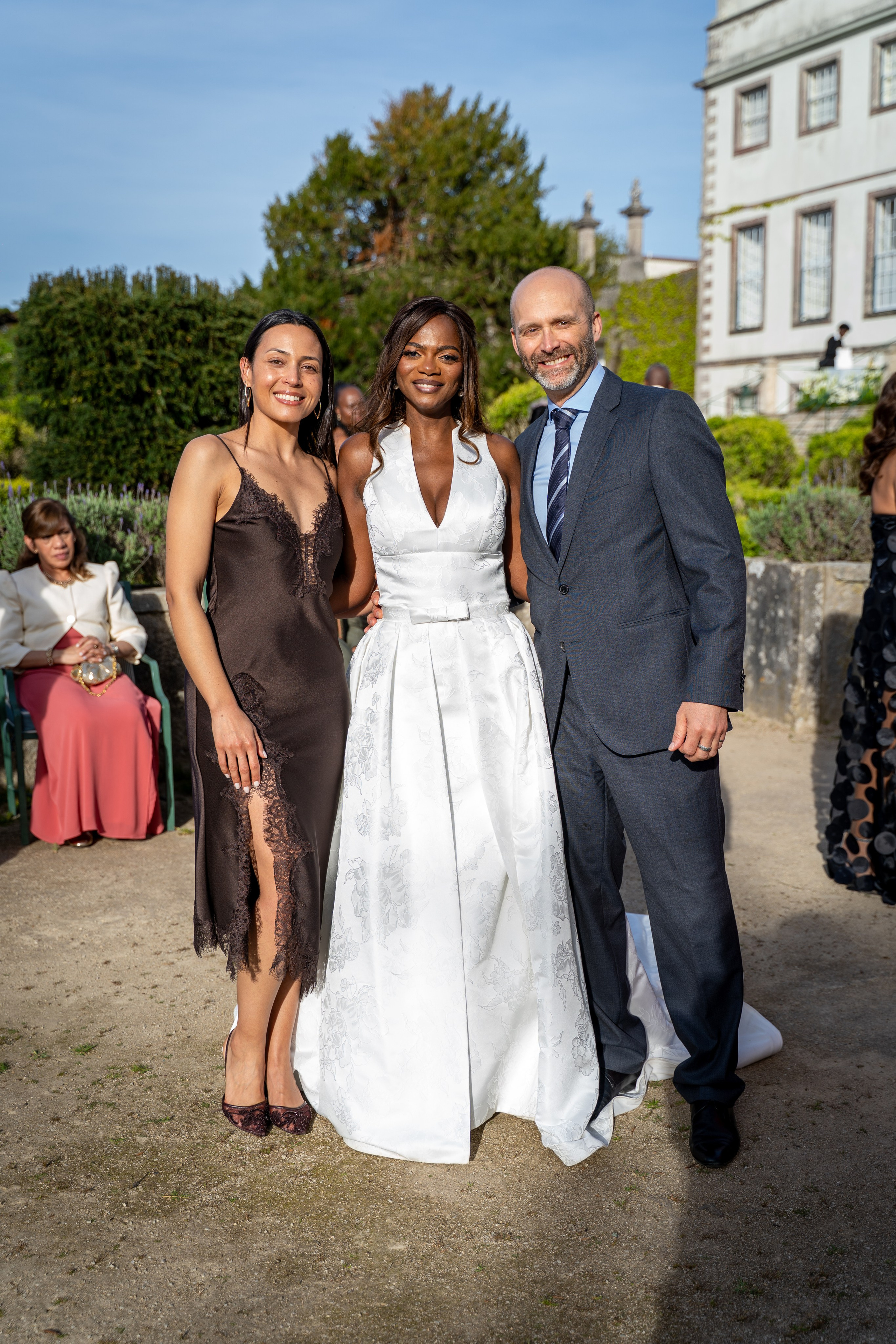 Maria & Artur. Fazemos o seu casamento ser lembrado por gerações