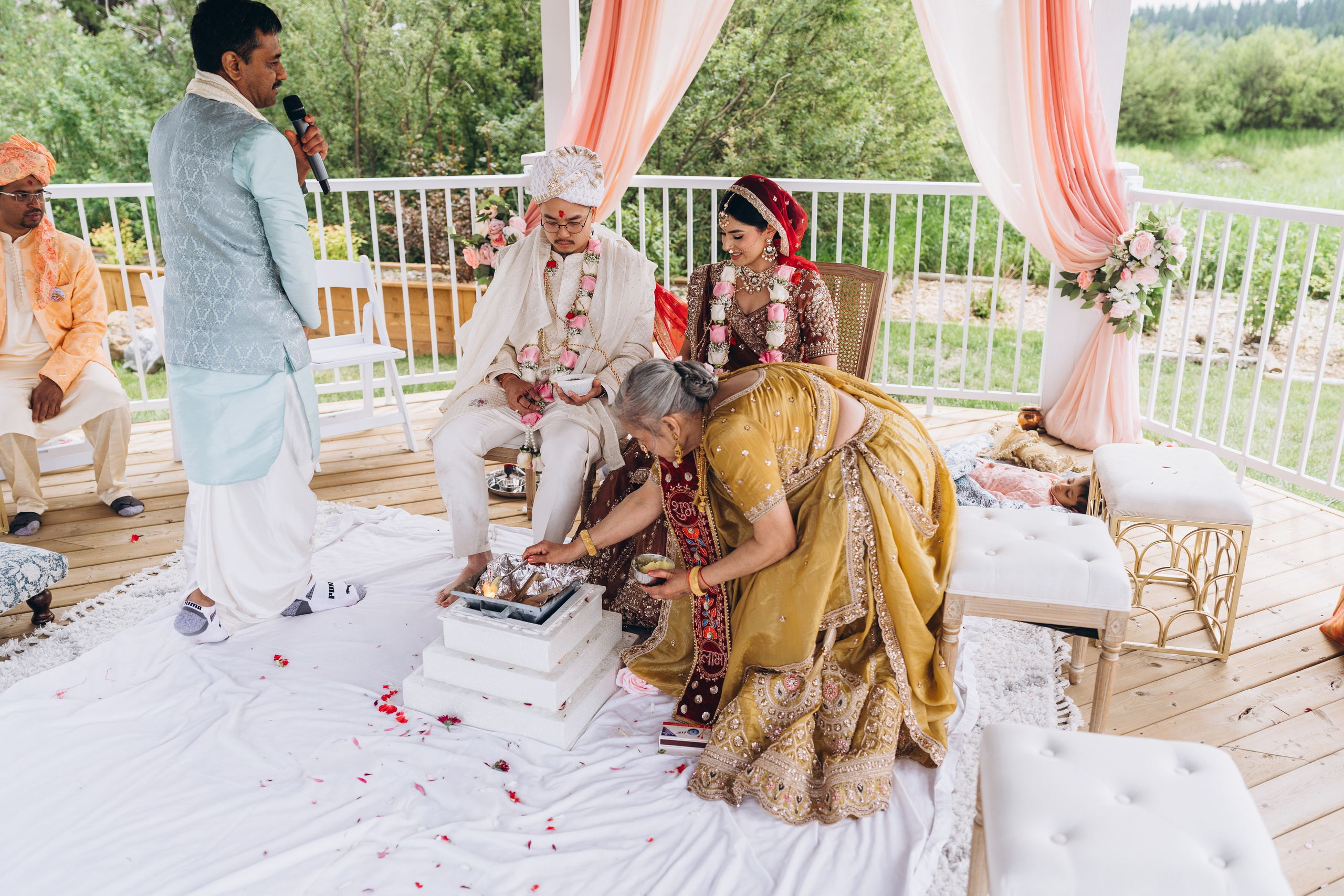 Jackie & Bindi. Calgary Wedding & Lifestyle Photographer — Yevhen Polishchuk