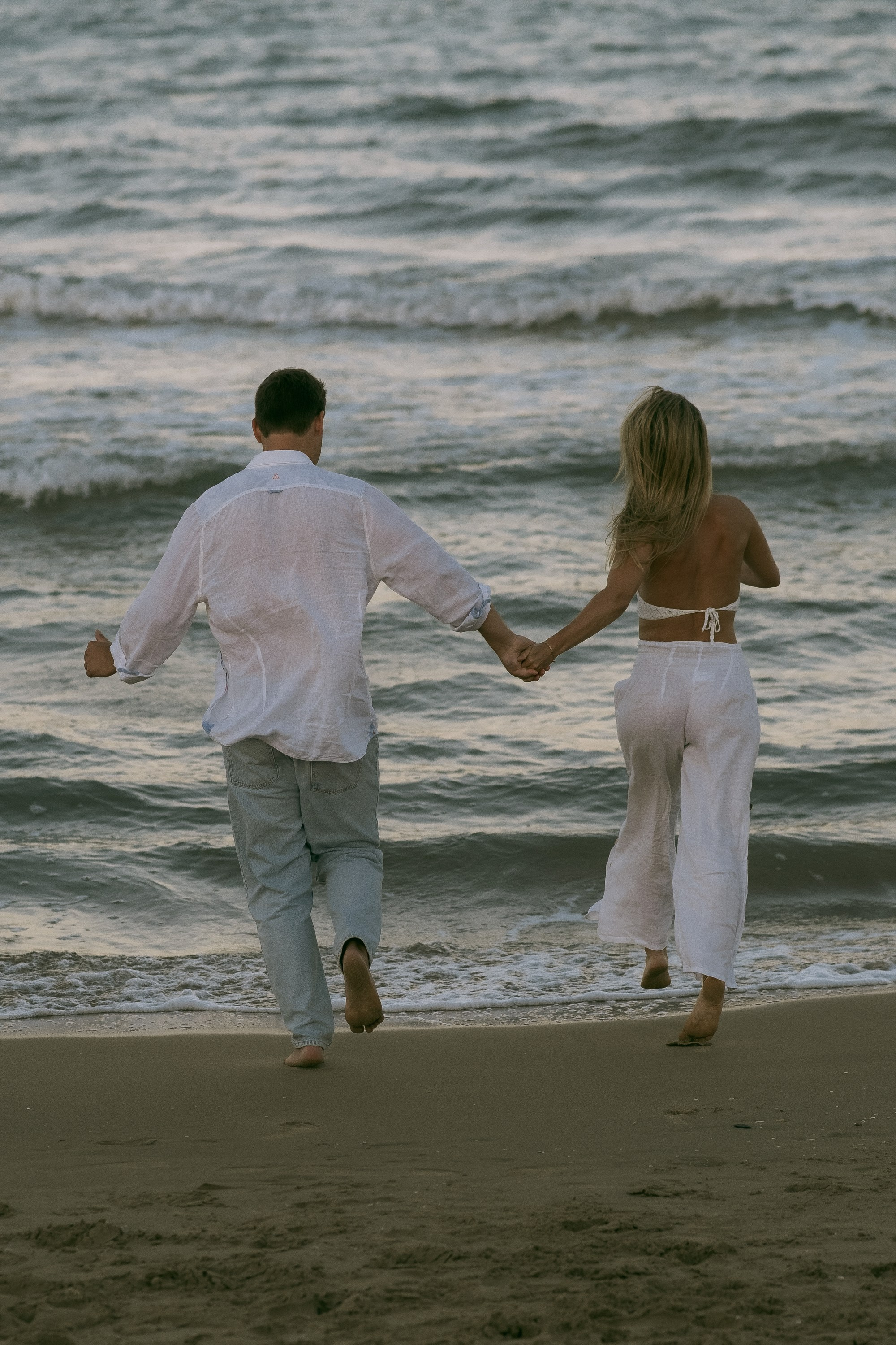 Love Story at Sunset in Torrevieja and Alicante | Romantic Photoshoot by Andrey Lukovnikov