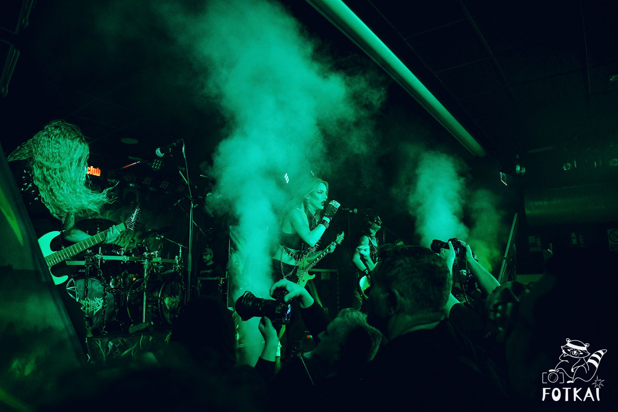 Burning Witches — Reportaje fotográfico en Murcia 2026 | Fotografía de conciertos España | FOTKAI