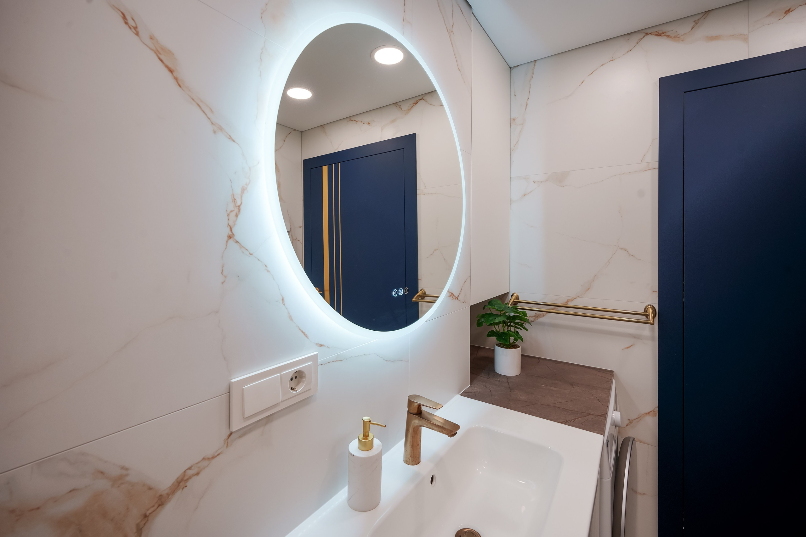 Маžvydo g. 30. Elina Sapiega fotografė Vilniuje