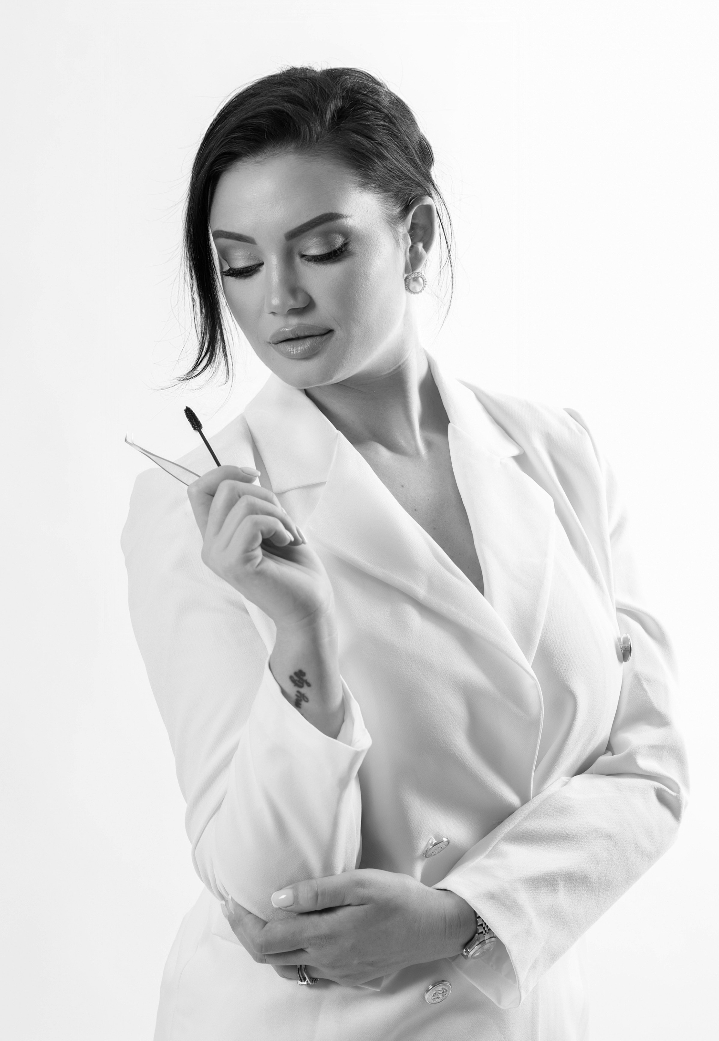 Mona. Portrait and Family Photographer in Netherlands