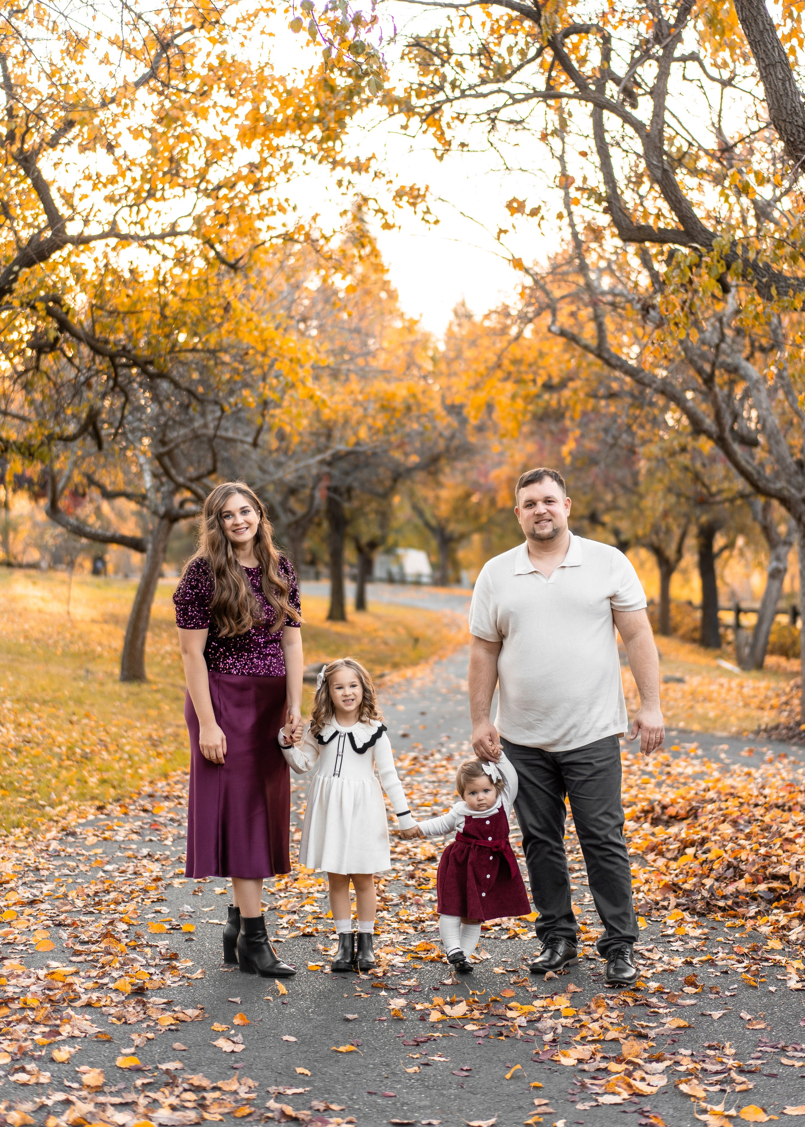 Klyushin family. Family photographer in Sacramento | Sofia Pavenko