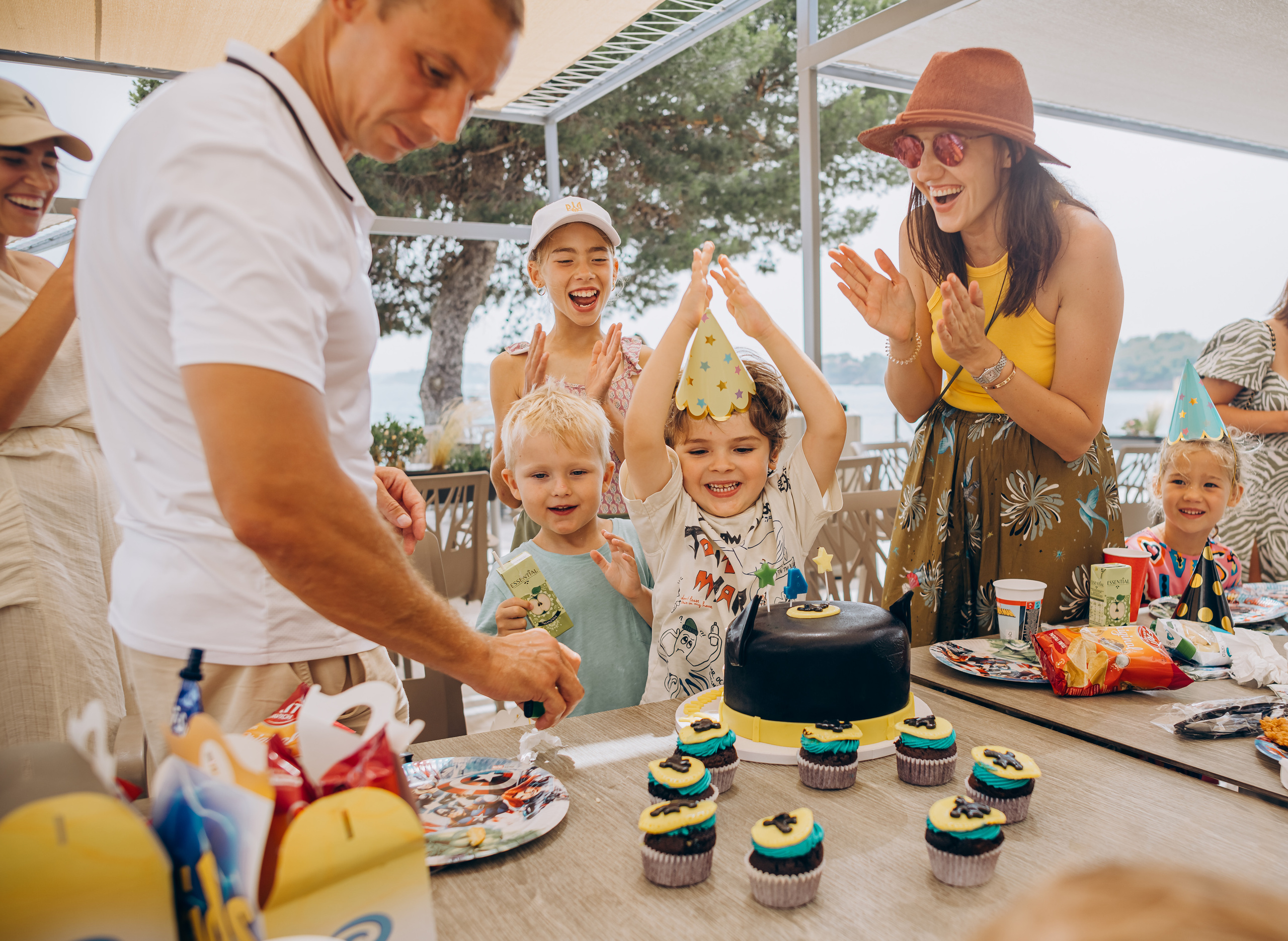 Kids birthday in aquapark. Photographer in Mallorca