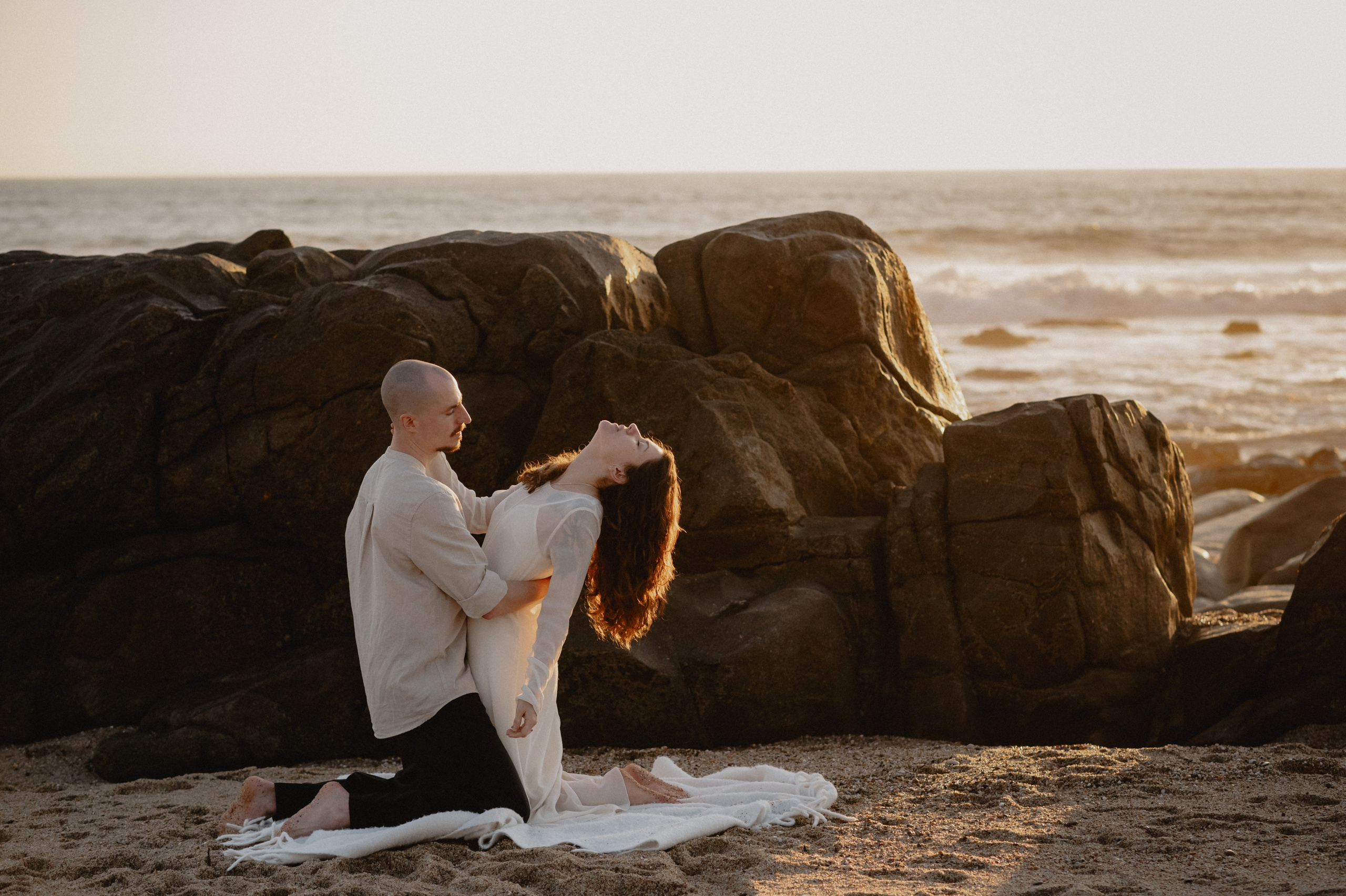 Zuhause im Herzen | Shooting an der Ozeanküste. Fotografin Ansbach - Paare | Hochzeit | After Wedding