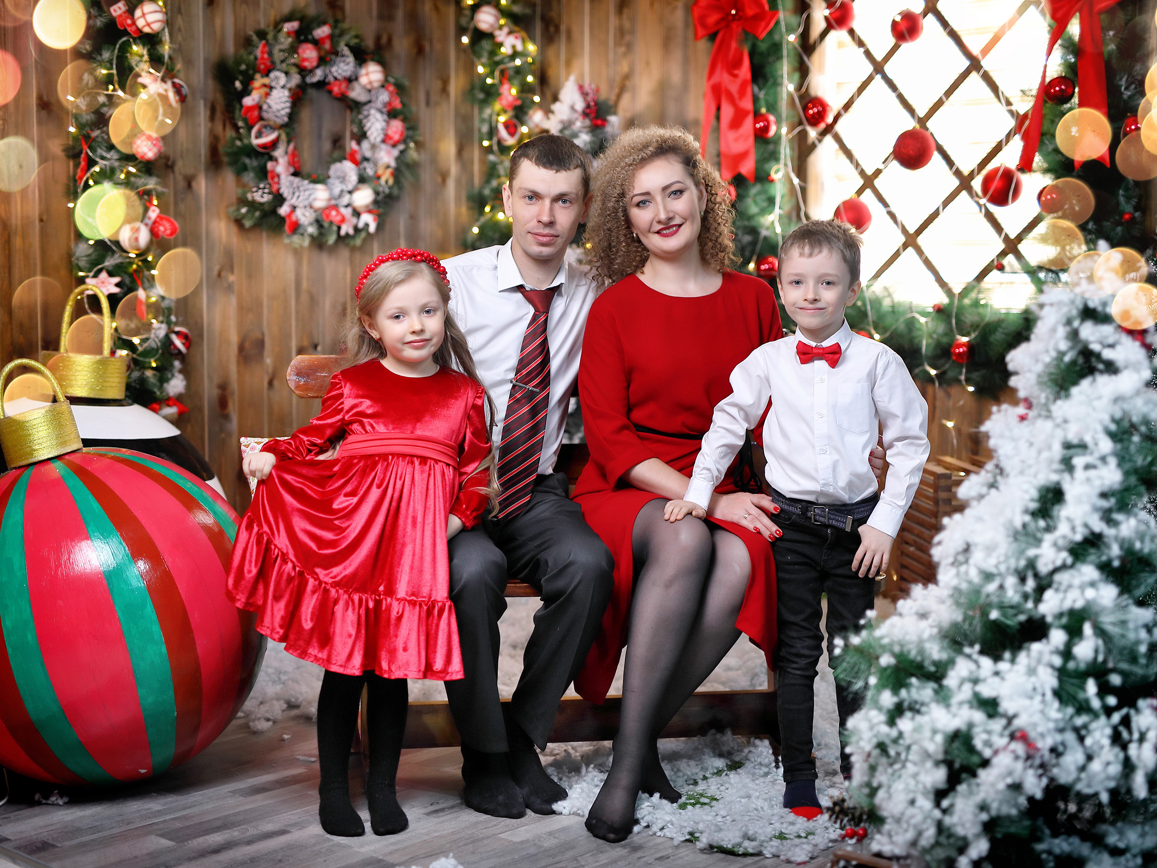 Новый Год 2021. Свадебный, семейный и портретный фотограф в Бишкеке