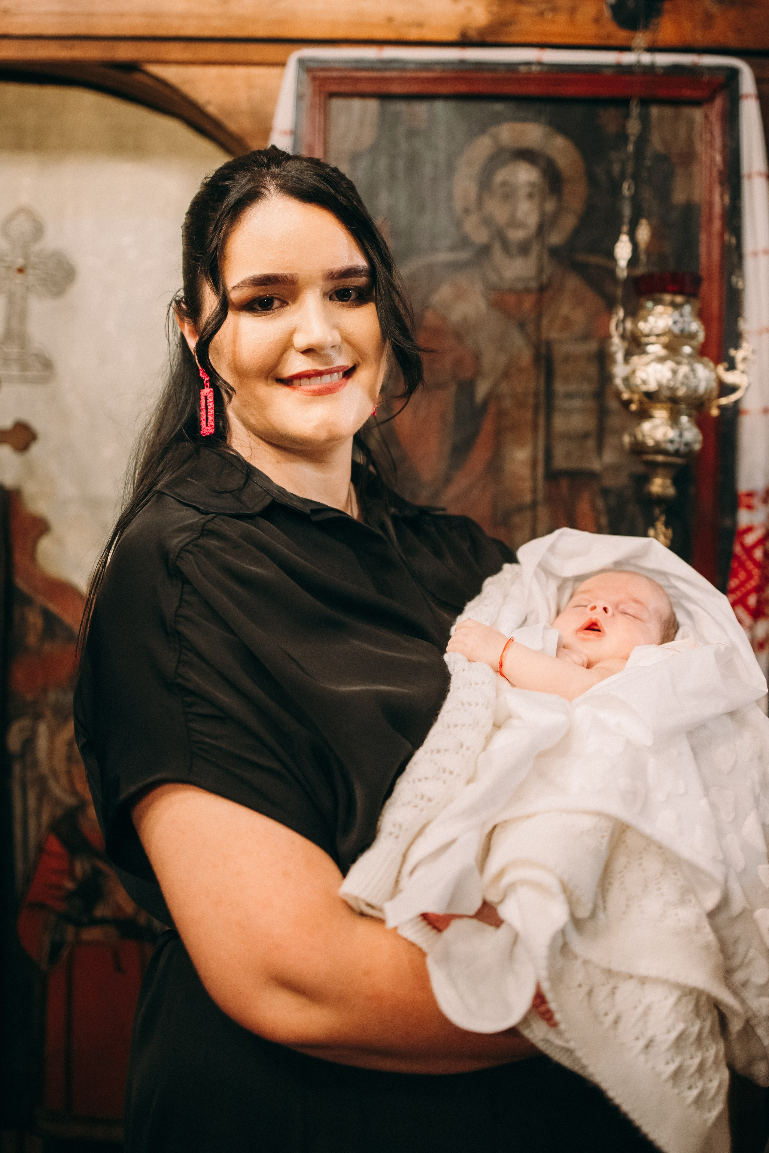Ședințe foto de portret femei. Fotograf de familie în Oradea Katsiaryna Ciortan
