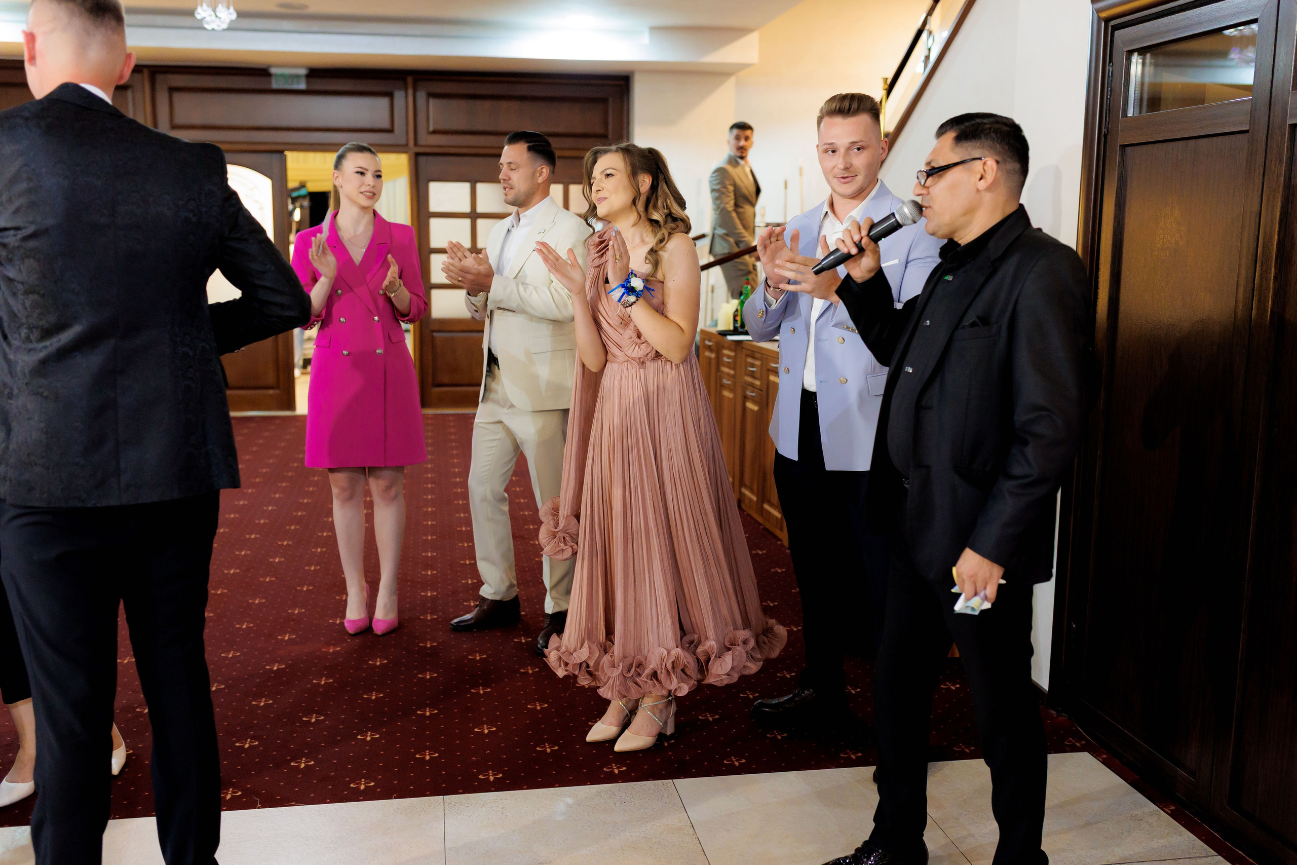 Loredana & Emilian – Ziua Nunții | Videografie - fotografie Botez Suceava, Iași, Botoșani. Servicii foto-video profesionale, pentru momente de neuitat