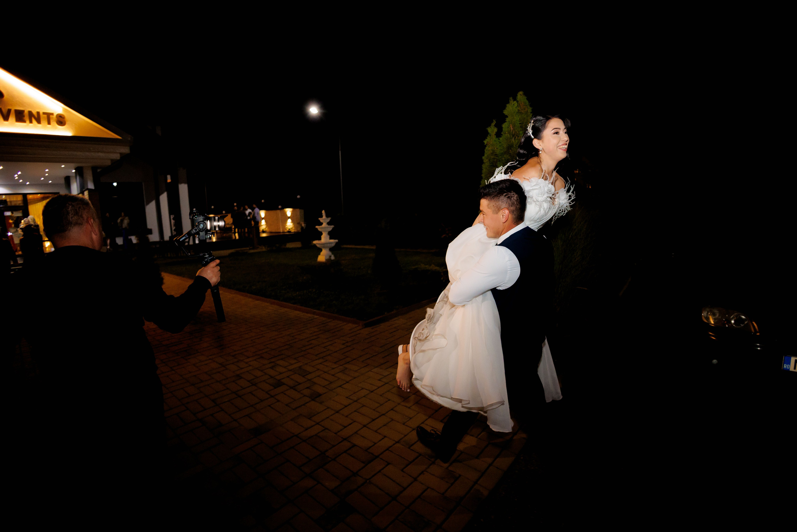 Loredana & Emilian – Ziua Nunții | Videografie - fotografie Botez Suceava, Iași, Botoșani. Servicii foto-video profesionale, pentru momente de neuitat