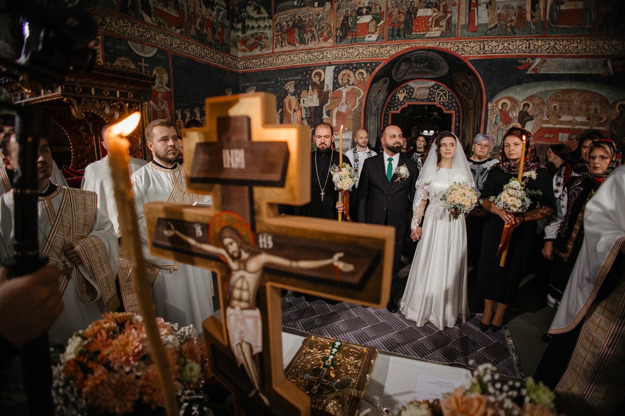 Nunta de Poveste la Sucevița: Cristi și Andreea. Servicii foto-video profesionale, pentru momente de neuitat