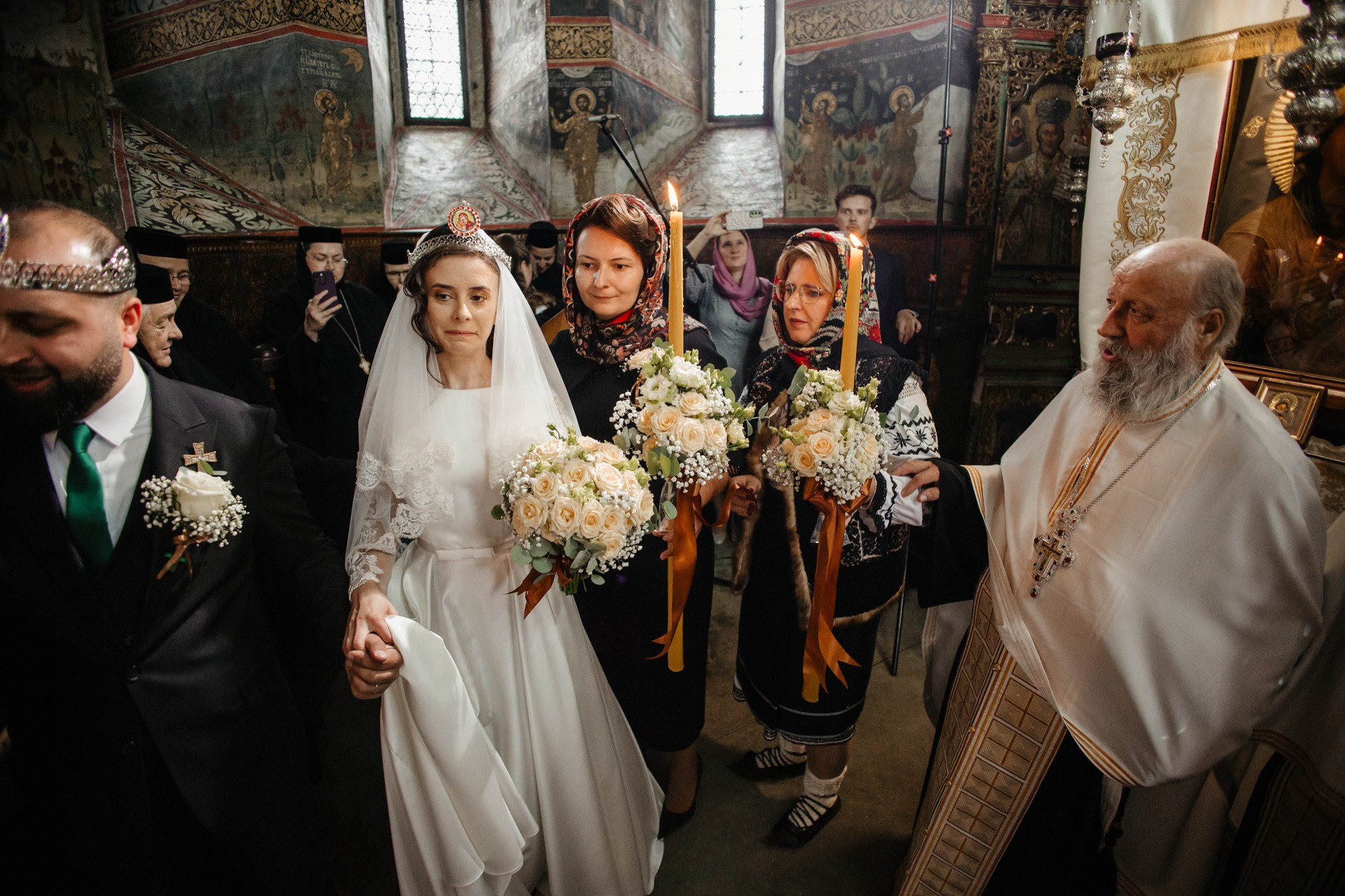 Nunta de Poveste la Sucevița: Cristi și Andreea. Servicii foto-video profesionale, pentru momente de neuitat