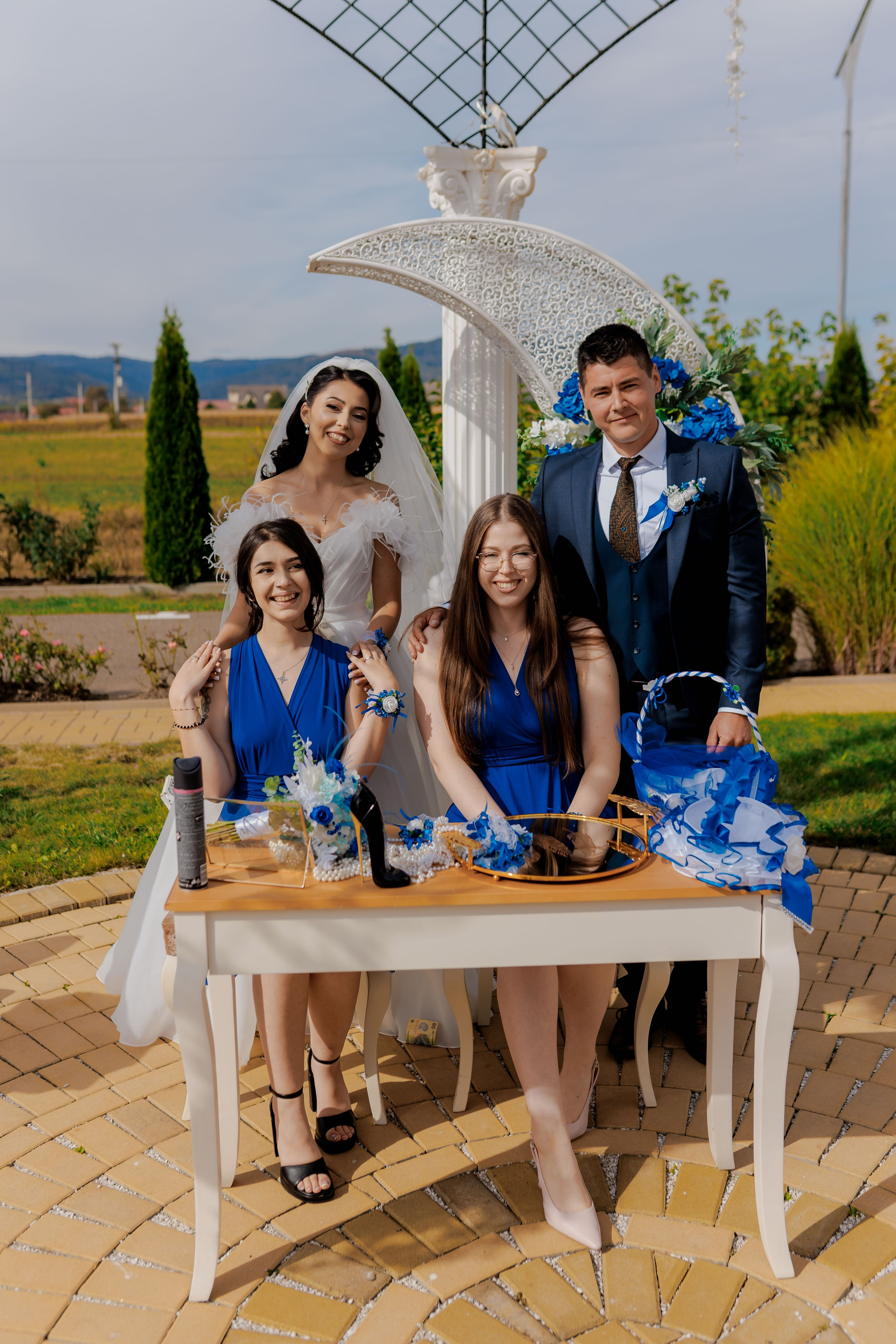 Loredana & Emilian – Ziua Nunții | Videografie - fotografie Botez Suceava, Iași, Botoșani. Servicii foto-video profesionale, pentru momente de neuitat