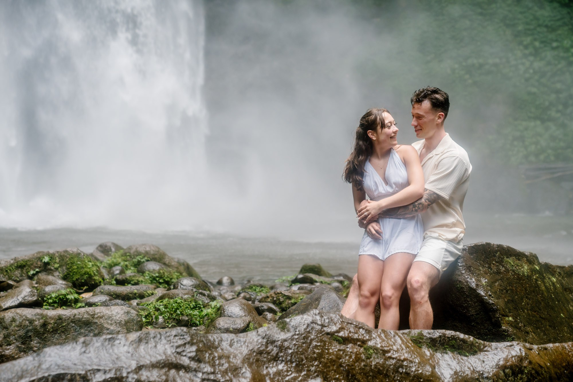 Marriage Proposal. Female Photographer in Bali