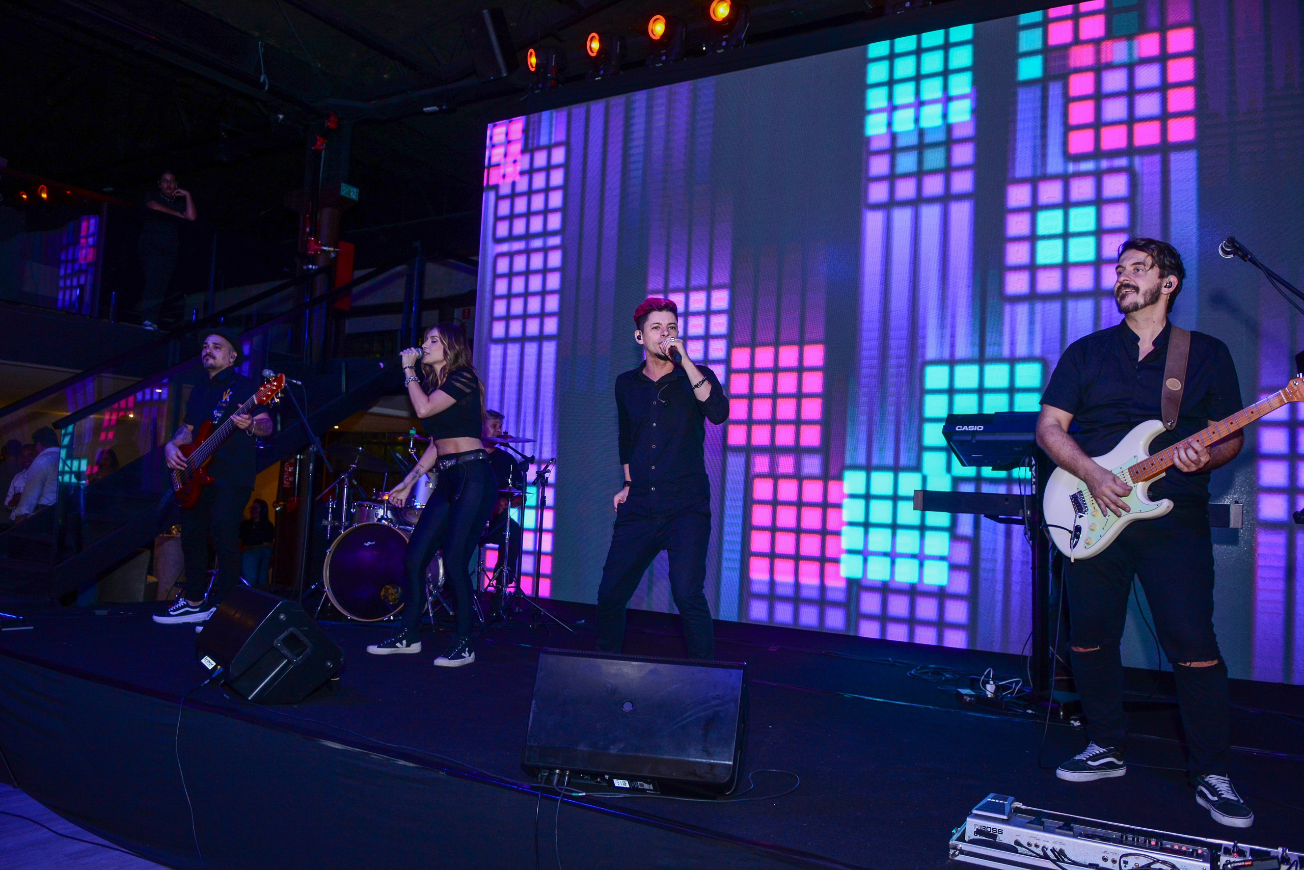 Agora Distribuidora. Rbfotoevideo