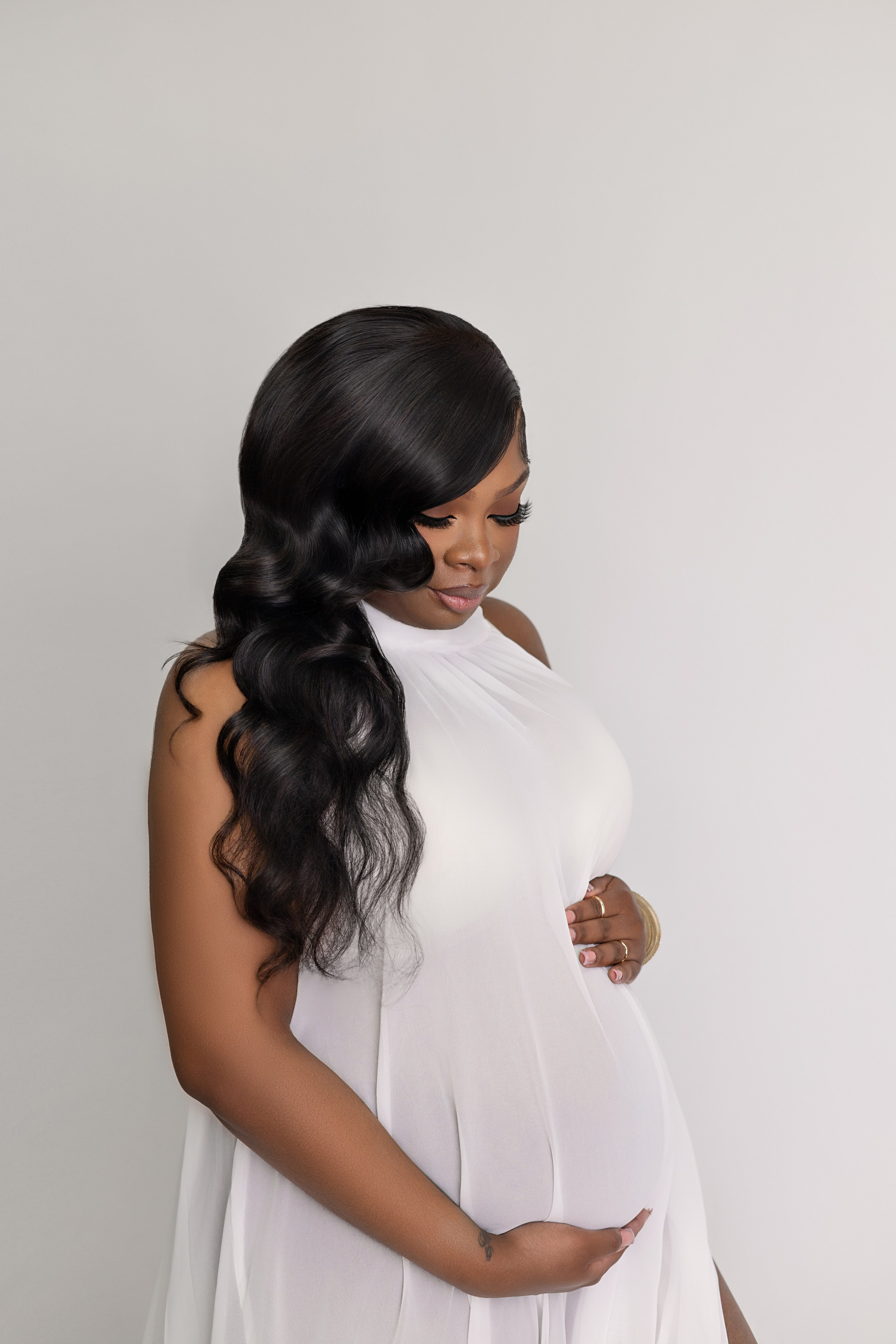 Maternity. Mary Newborn Photo