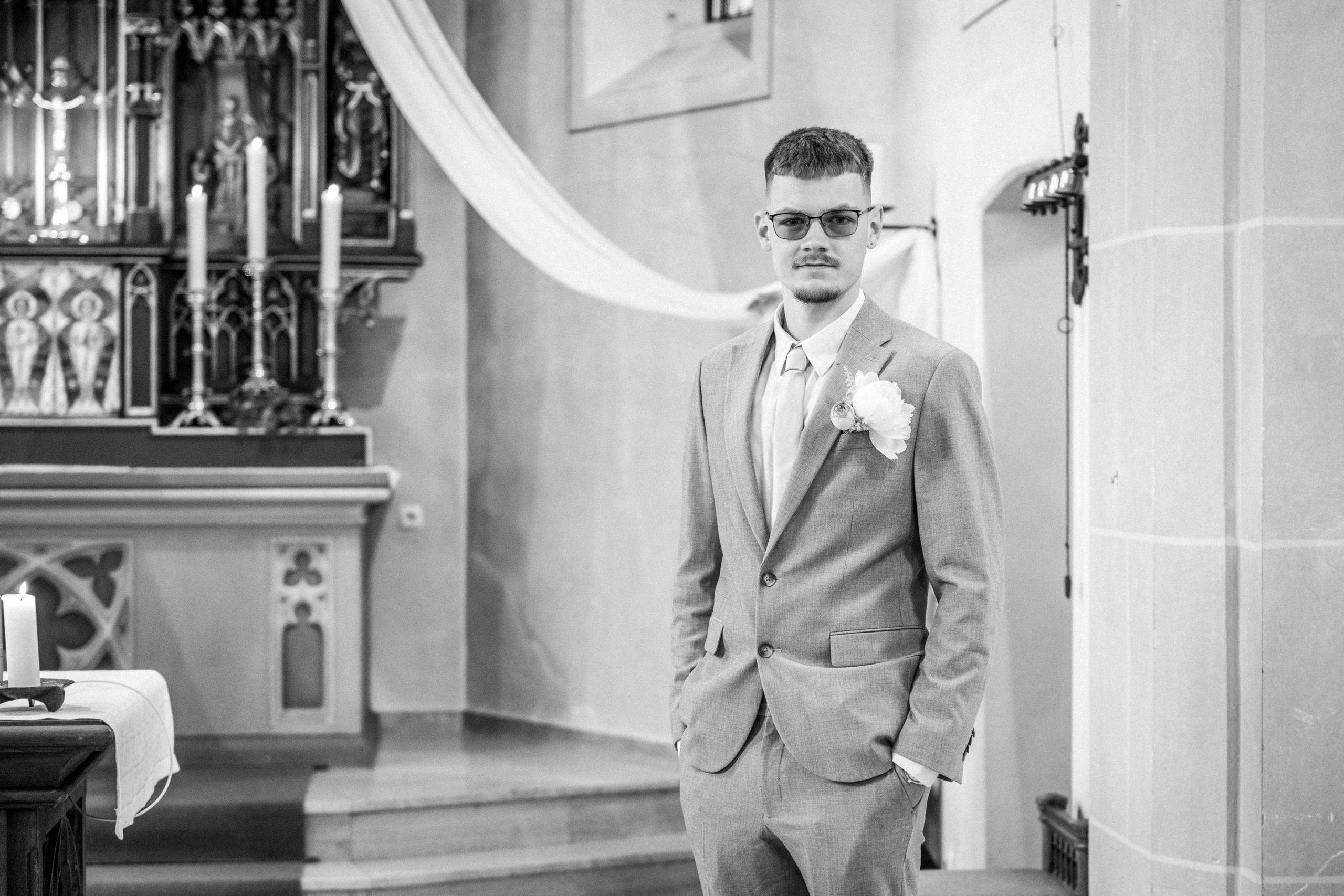 Kirchliche Trauung Salzkoten – Emotionale Hochzeitsfotos & Reportagen. Hochzeitsfotografin in Gütersloh | Authentische Hochzeitsreportagen | TK Photographie