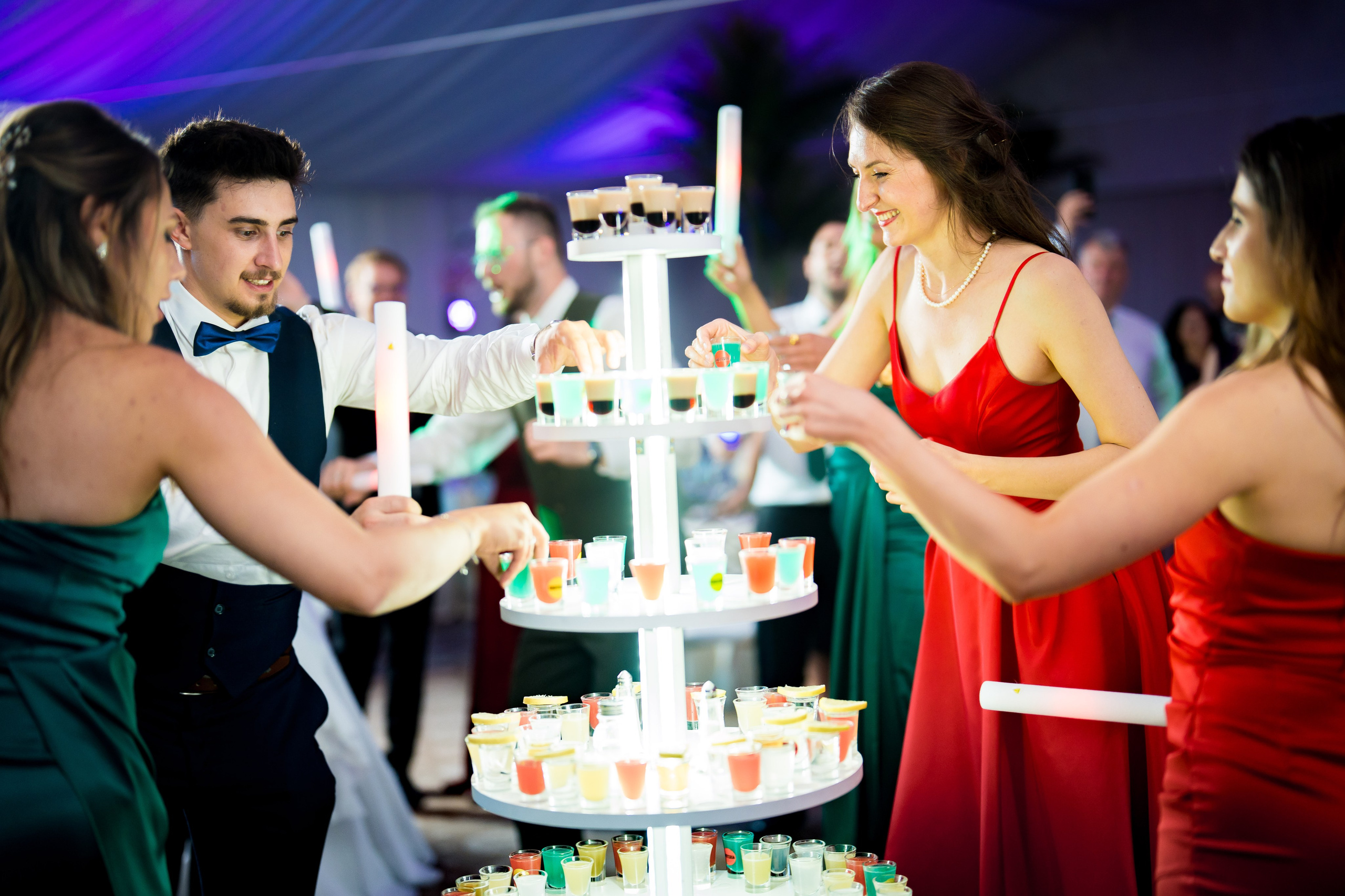 PARTY. Gabriel Florea — Fotograf nuntă București