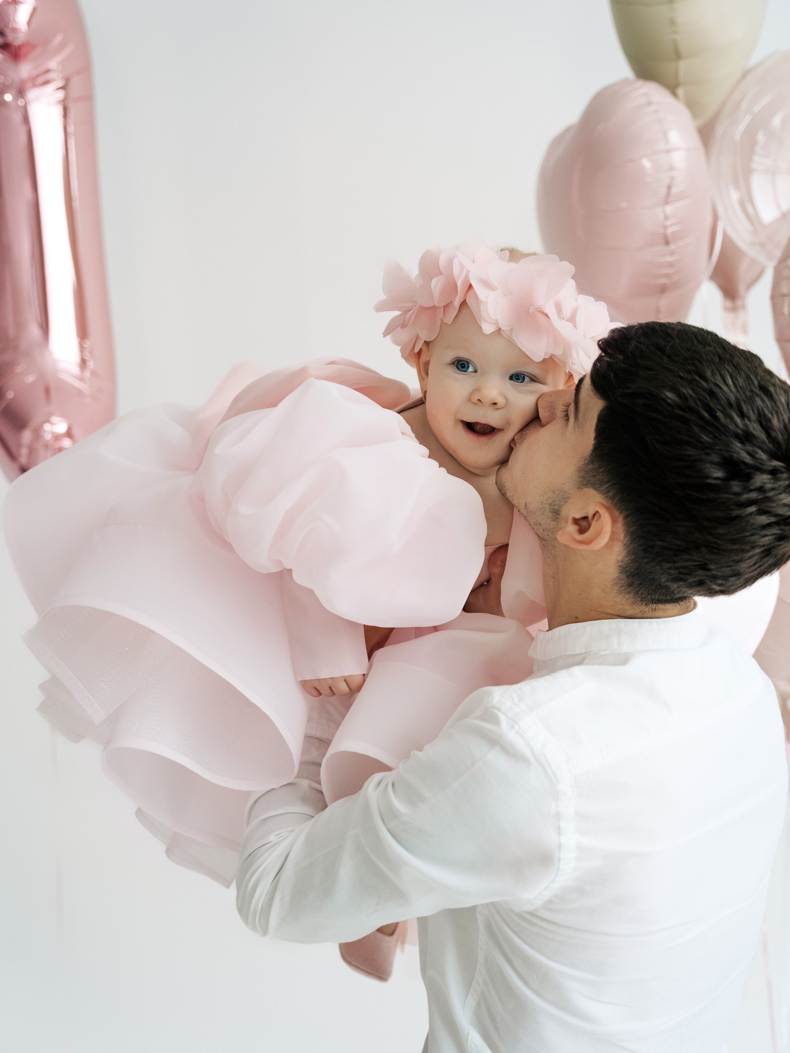 First birthday photoshoot Veronika