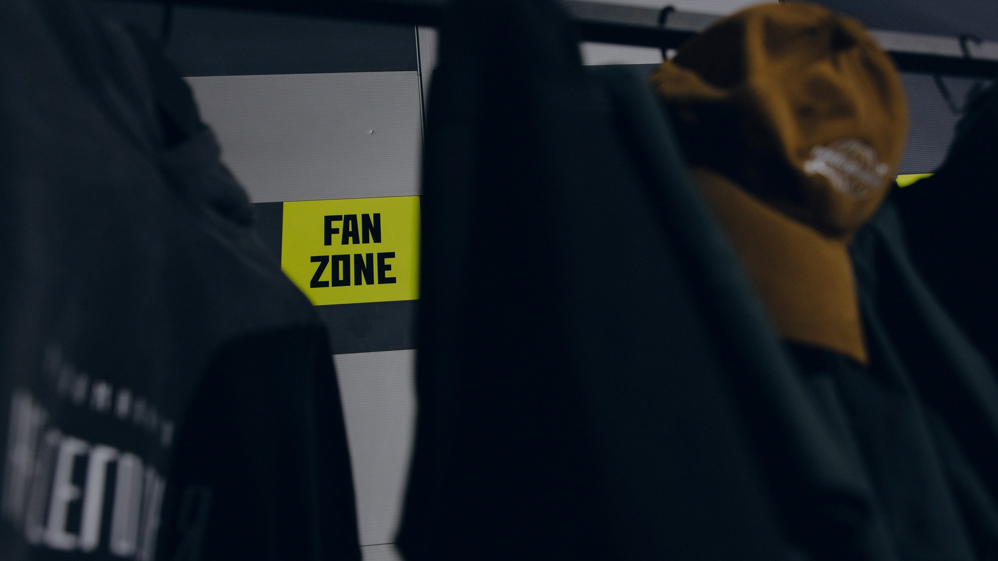 Концерт: ULUKMANAPO. Азимжан Нуритдинходжаев — свадебный фотограф