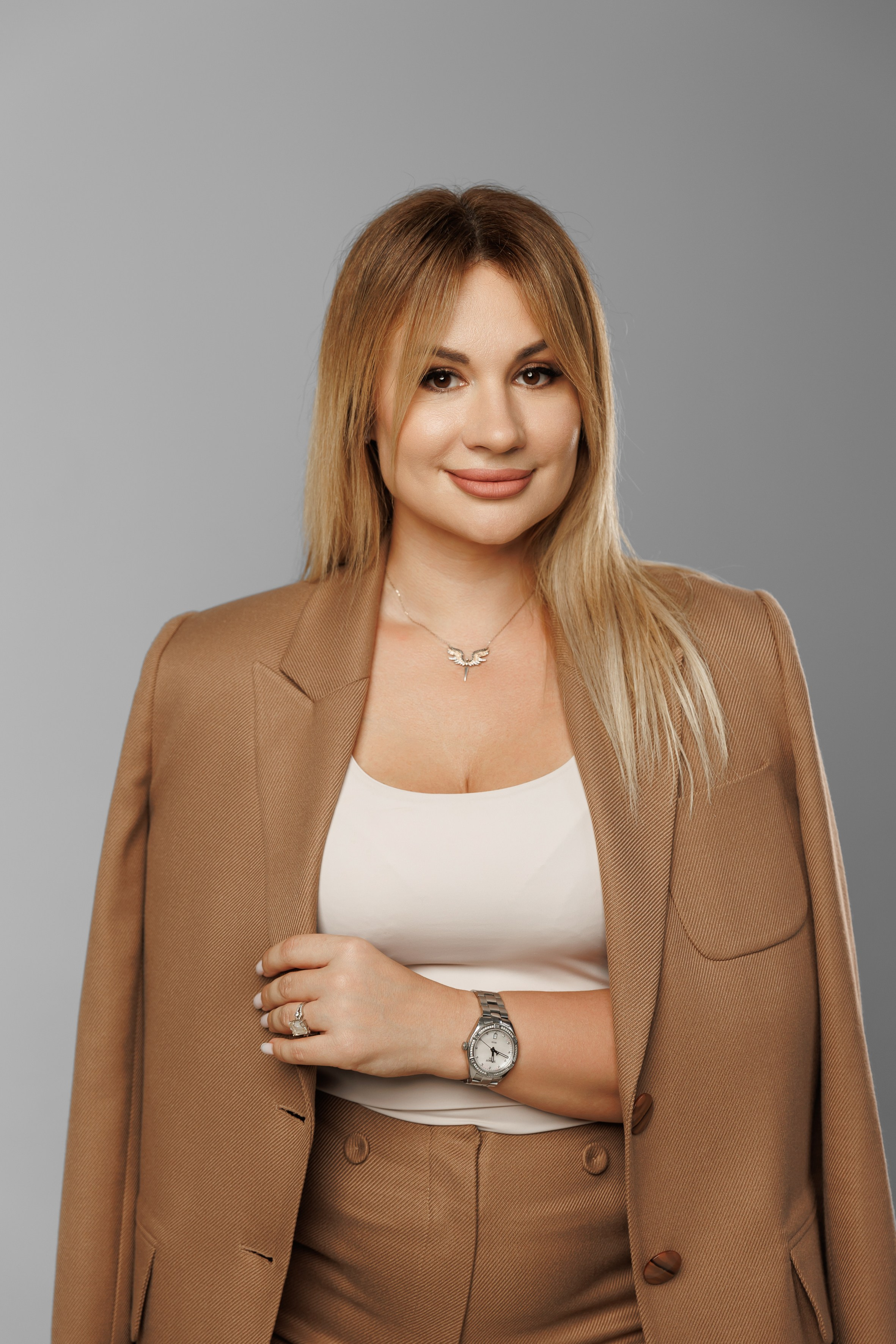 Business. Dinumalancea.com — fotograf de nunta si familie. Moldova, Romania, UE