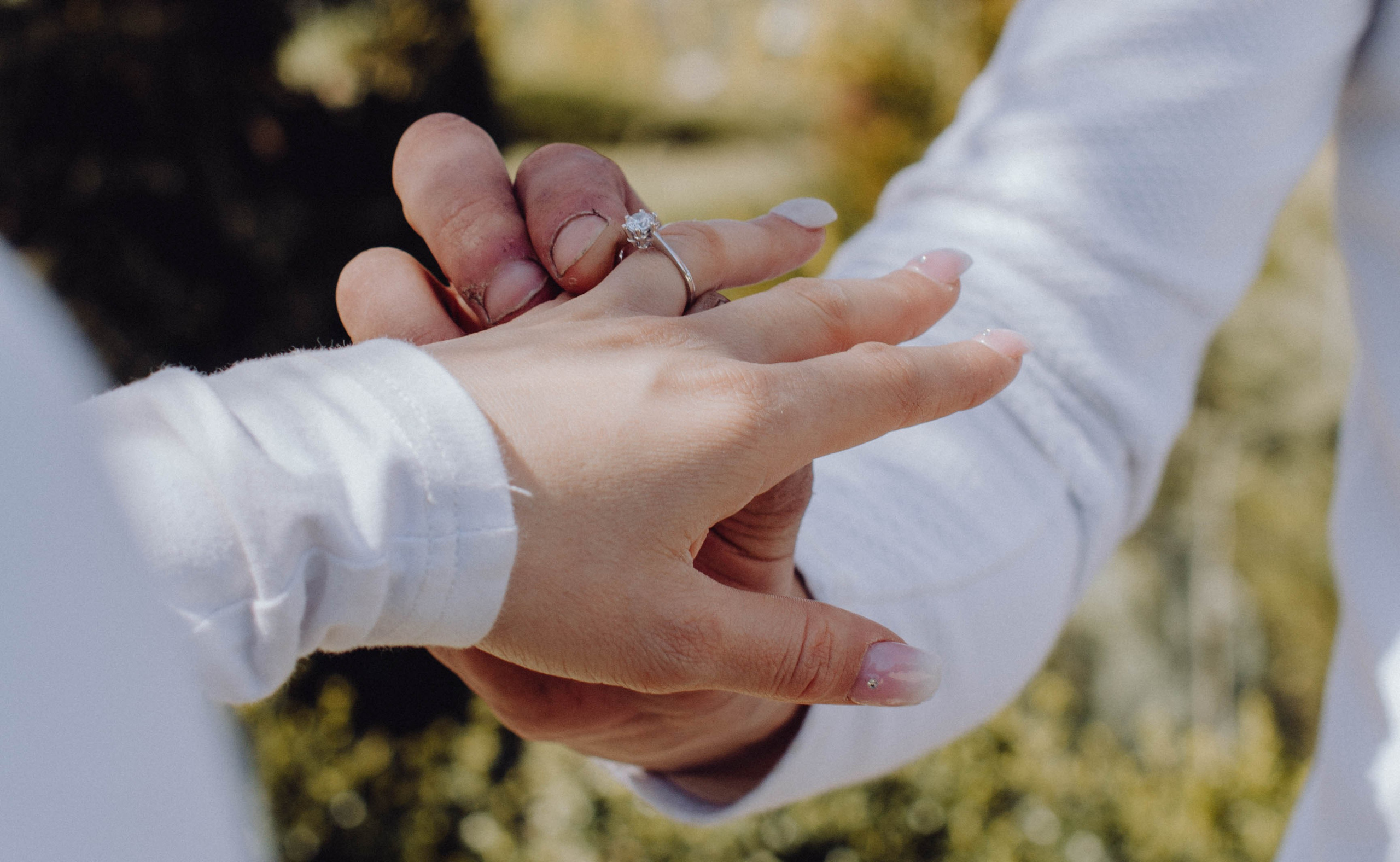 Cristi & Aida. Wedding & couple photographer from Romania Rut Vetan