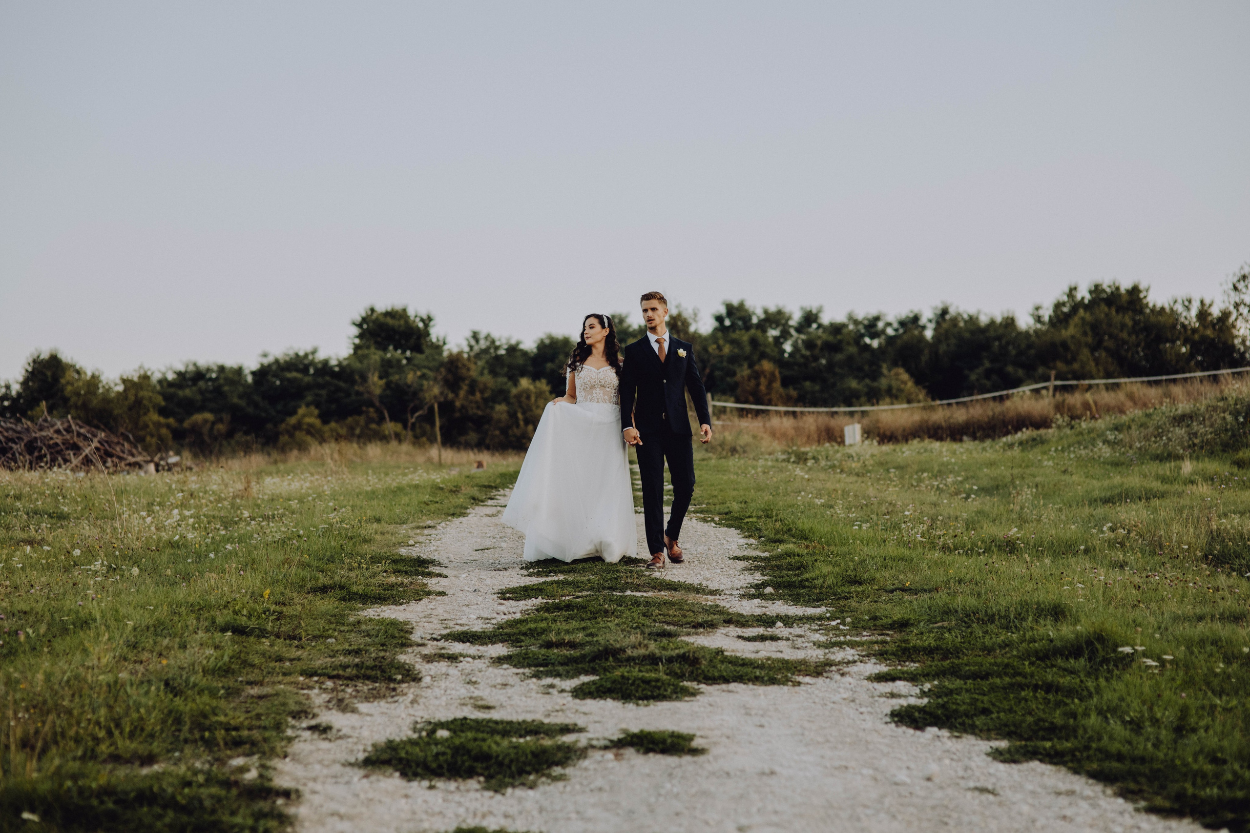 Raul & Eunice. Wedding & couple photographer from Romania Rut Vetan