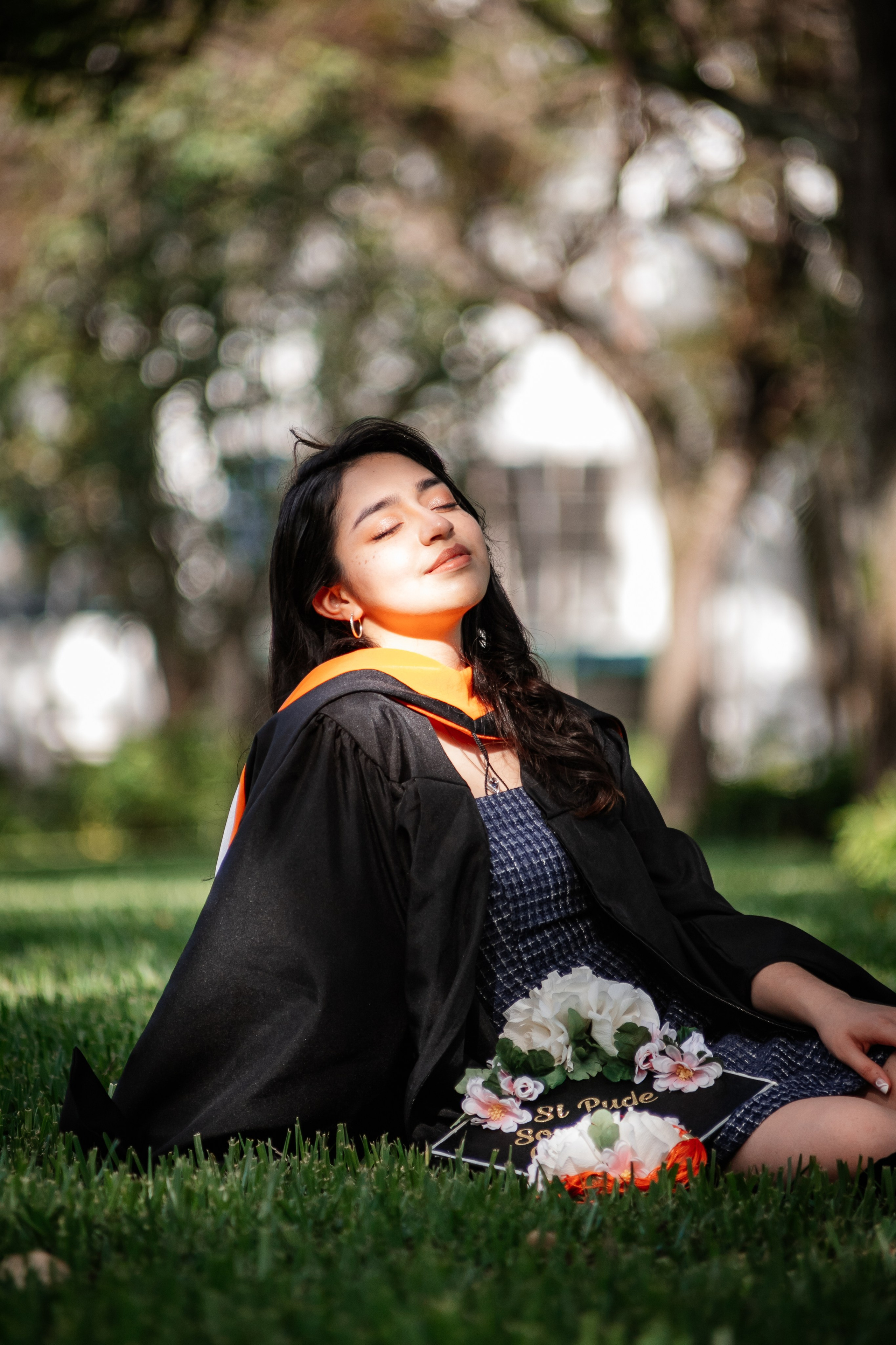 10 Spots For Graduation Photos At University of Miami. Portrait and graduation photographer Marina Simanava