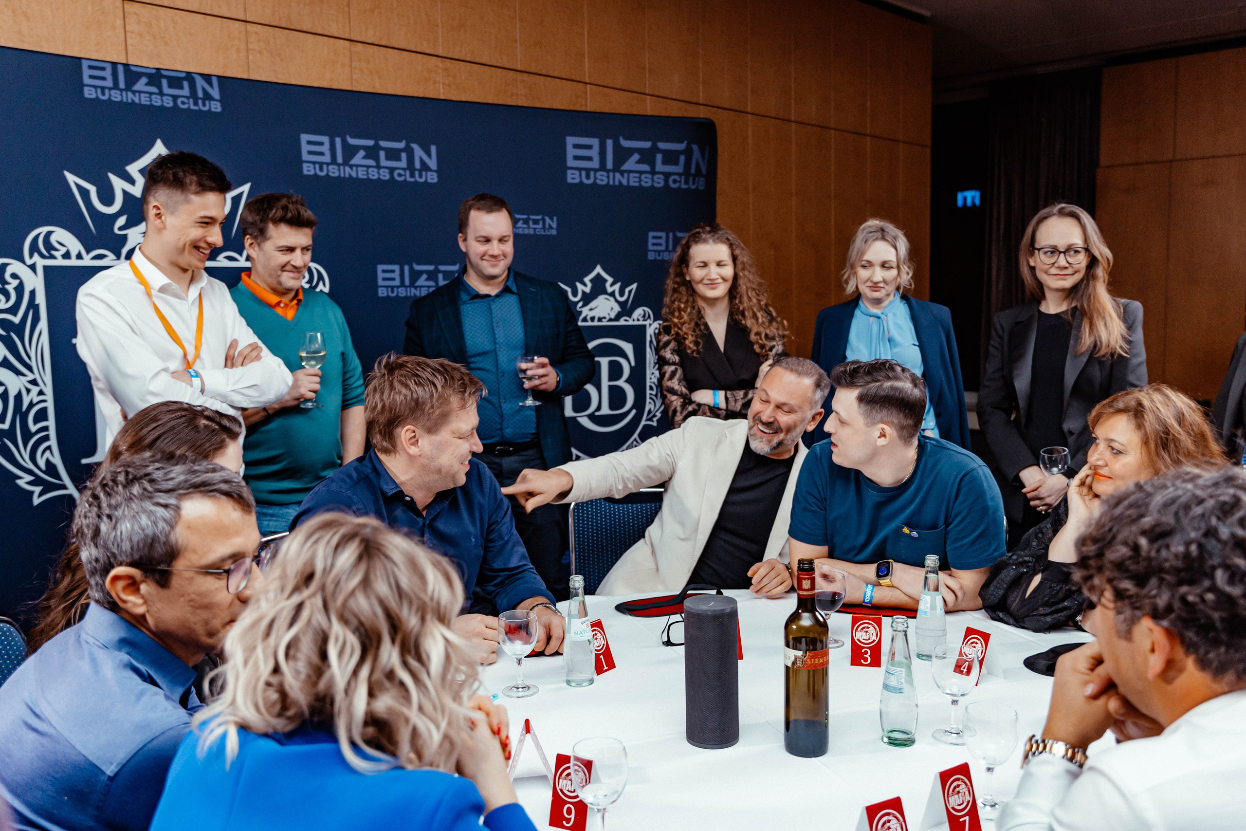 Club Bizon. Portrait family photographer in Berlin Elena Zakh