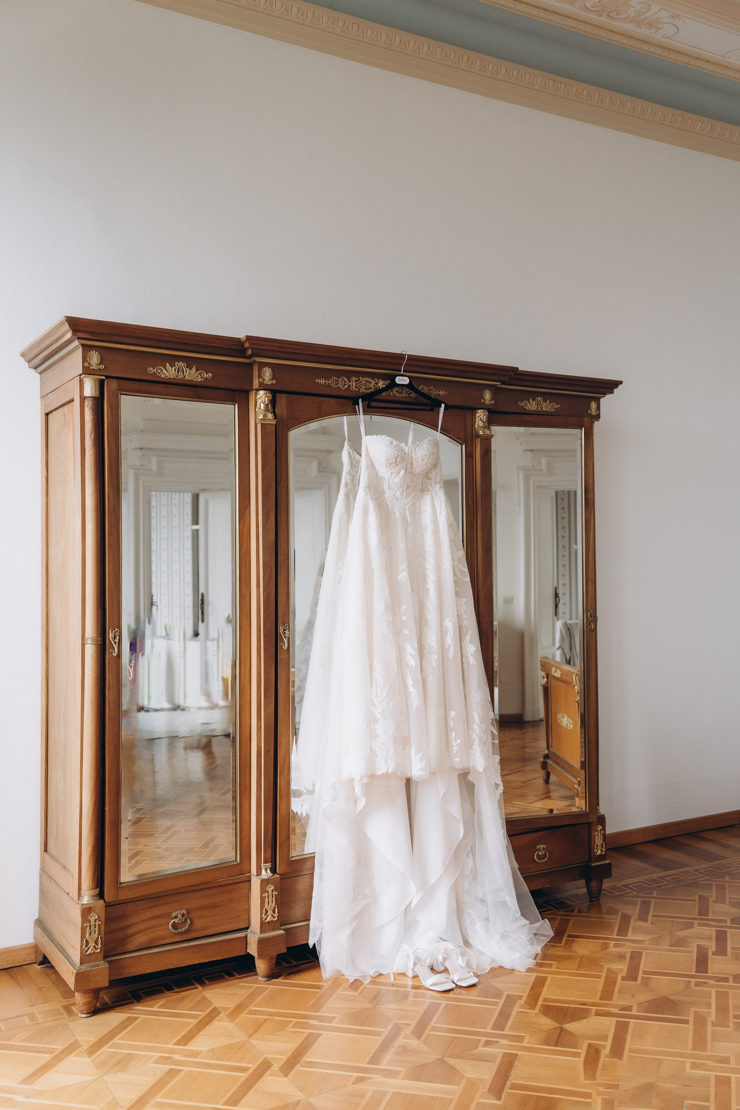 LAURA AND DOMENIK_LAKE MAGGIORE. PHOTOGRAPHER IN ITALY