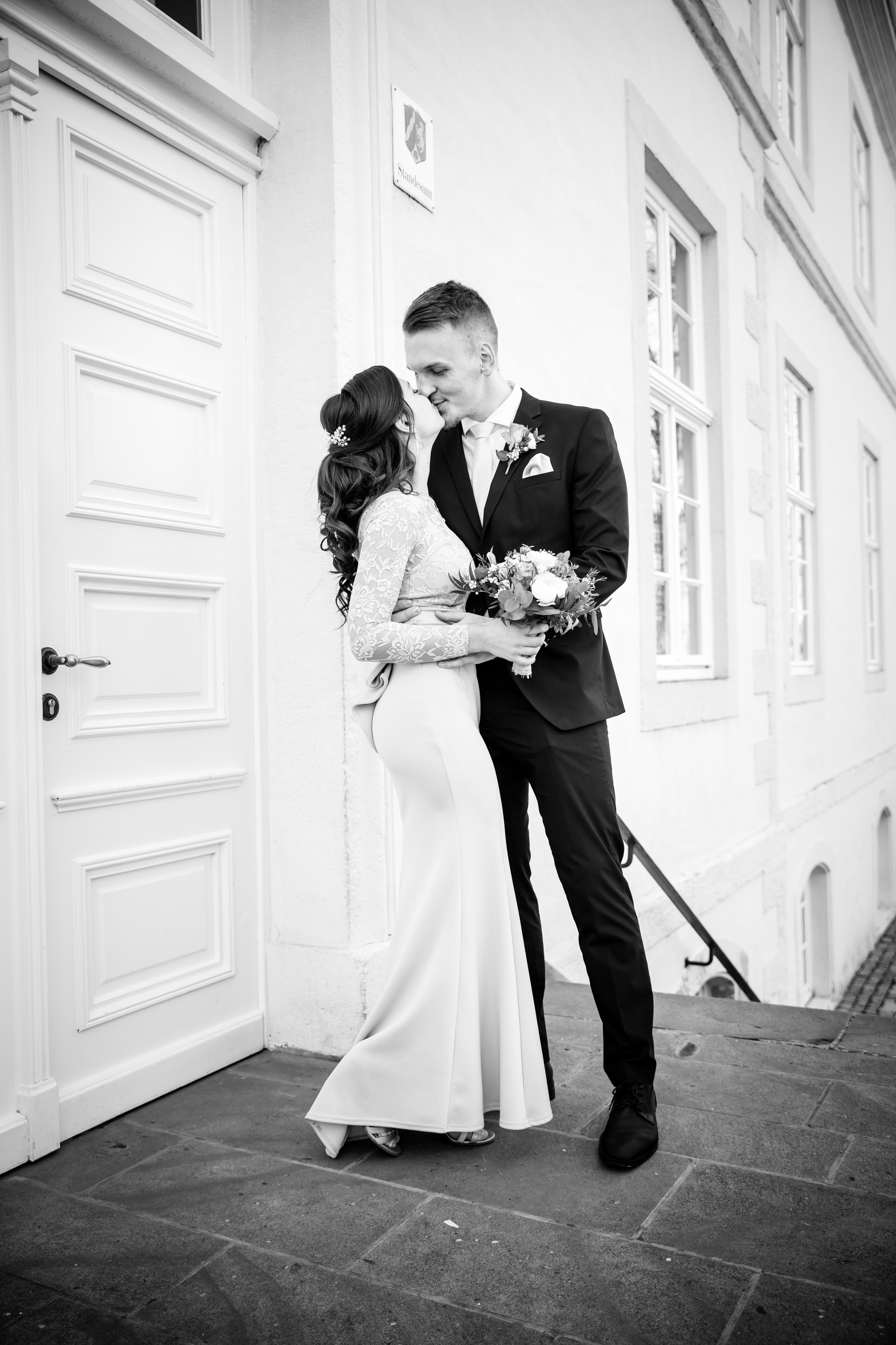 Standesamtliche Trauung Ovelgönne – Natürliche Hochzeitsfotos & Emotionale Reportagen. Hochzeitsfotografin in Gütersloh | Authentische Hochzeitsreportagen | TK Photographie