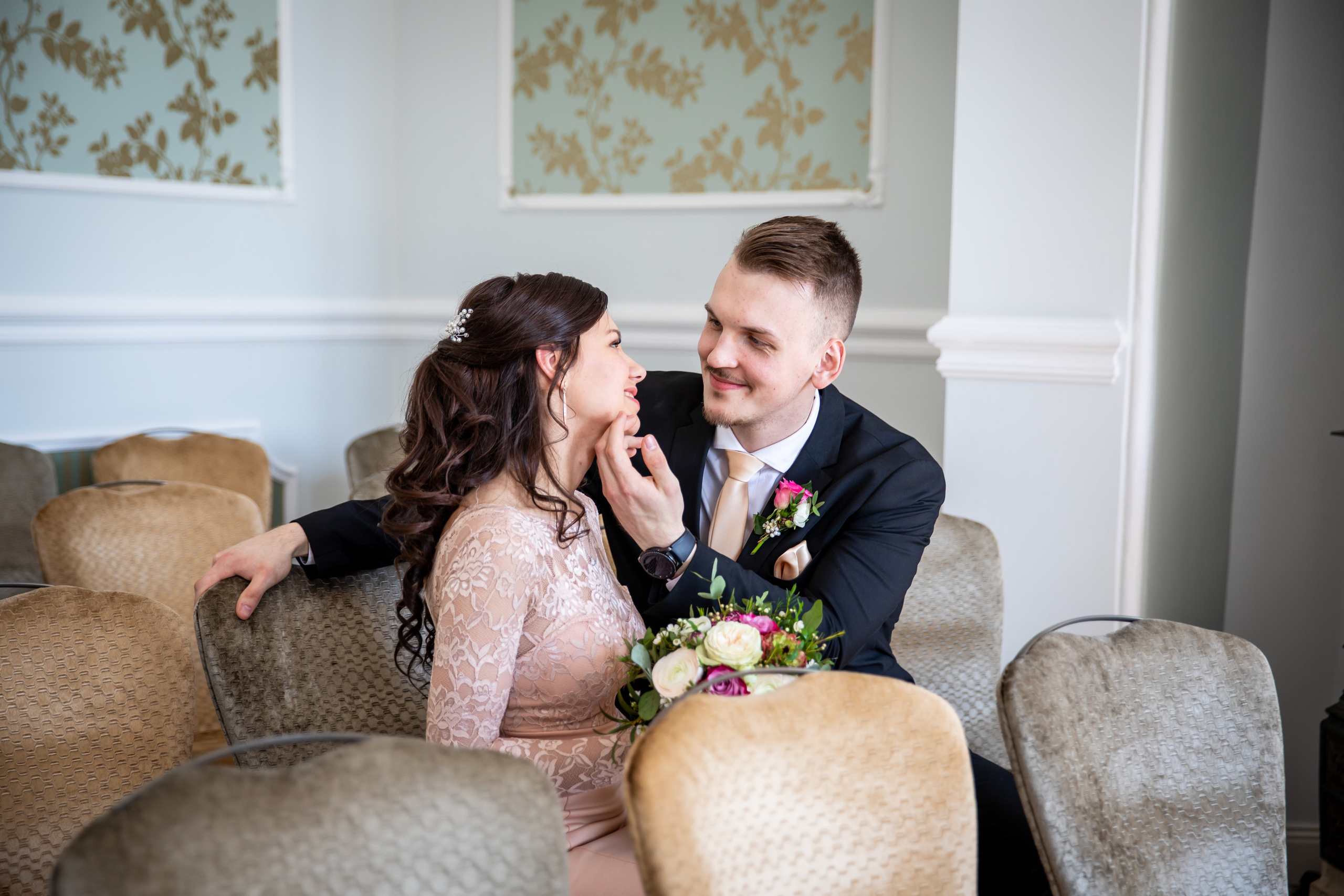 Standesamtliche Trauung Ovelgönne – Natürliche Hochzeitsfotos & Emotionale Reportagen. Hochzeitsfotografin in Gütersloh | Authentische Hochzeitsreportagen | TK Photographie