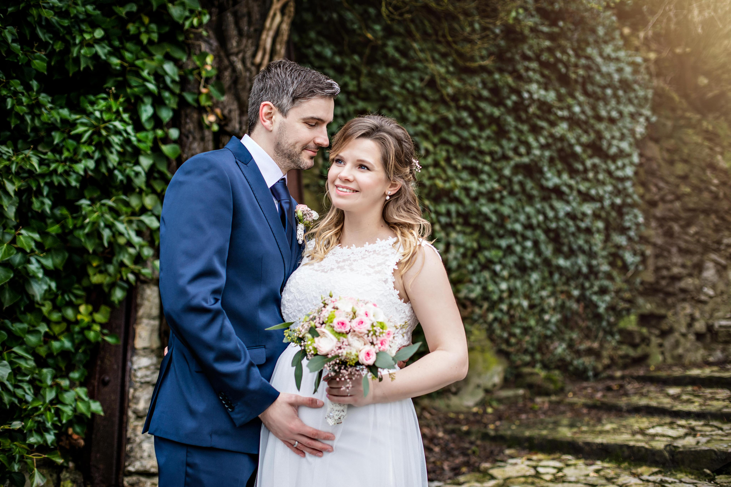 Hochzeit auf der Sparrenburg Bielefeld & Altes Rathaus – Natürliche Hochzeitsfotos & Emotionale Reportagen. Hochzeitsfotografin in Gütersloh | Authentische Hochzeitsreportagen | TK Photographie