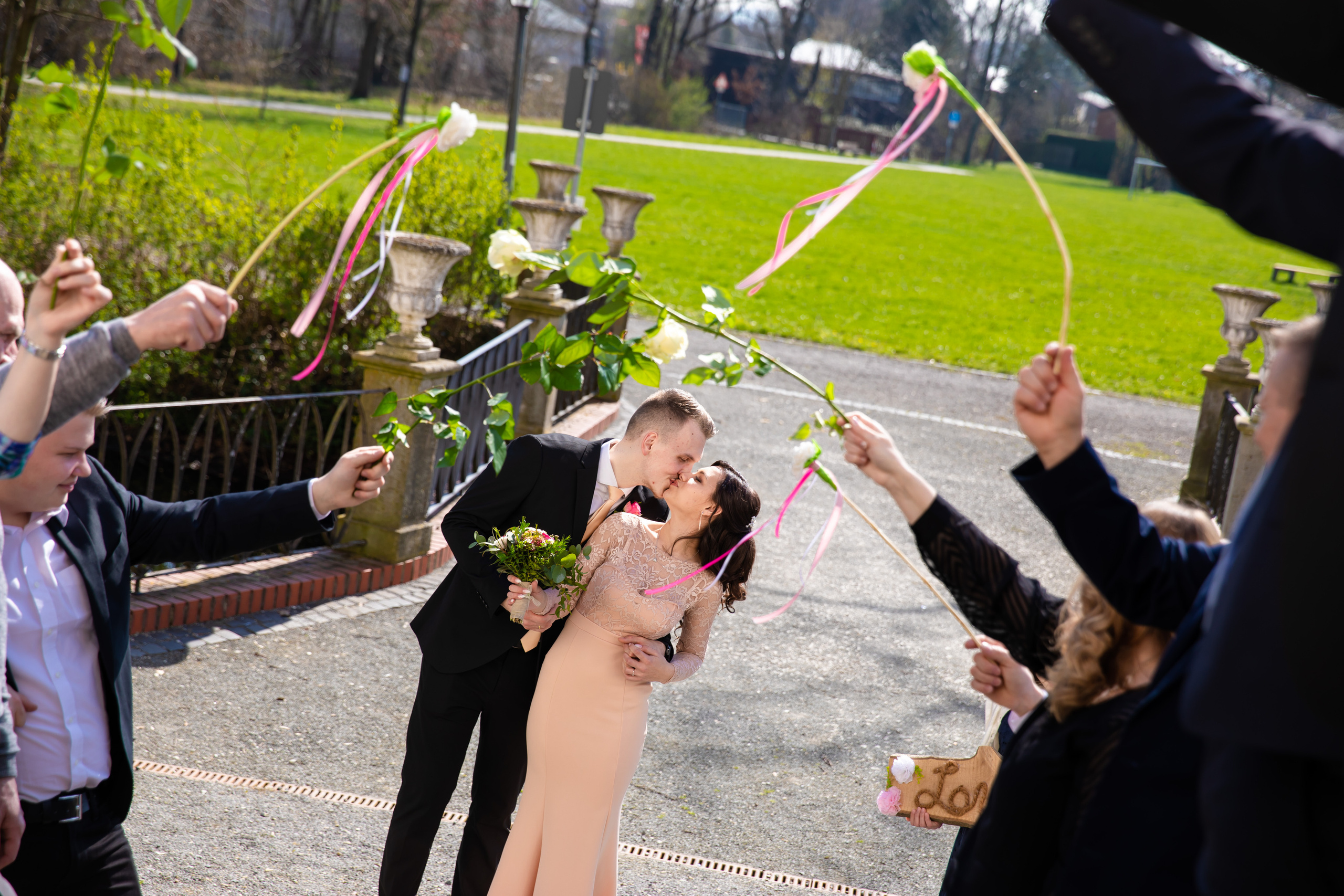 Standesamtliche Trauung Ovelgönne – Natürliche Hochzeitsfotos & Emotionale Reportagen. Hochzeitsfotografin in Gütersloh | Authentische Hochzeitsreportagen | TK Photographie