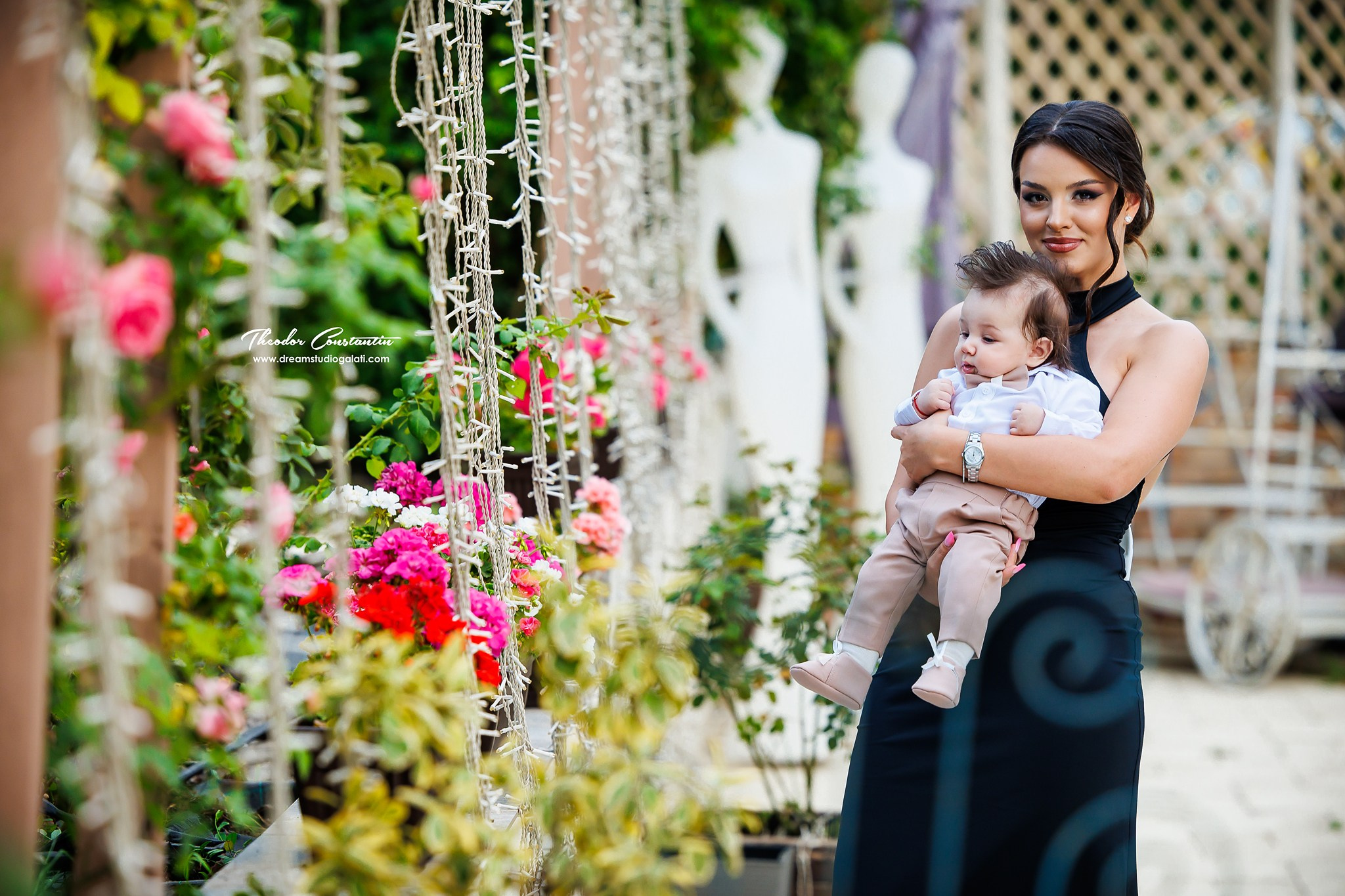 Botez. Dream Studio Galați – ședințe foto profesionale pentru familie, portrete și evenimente