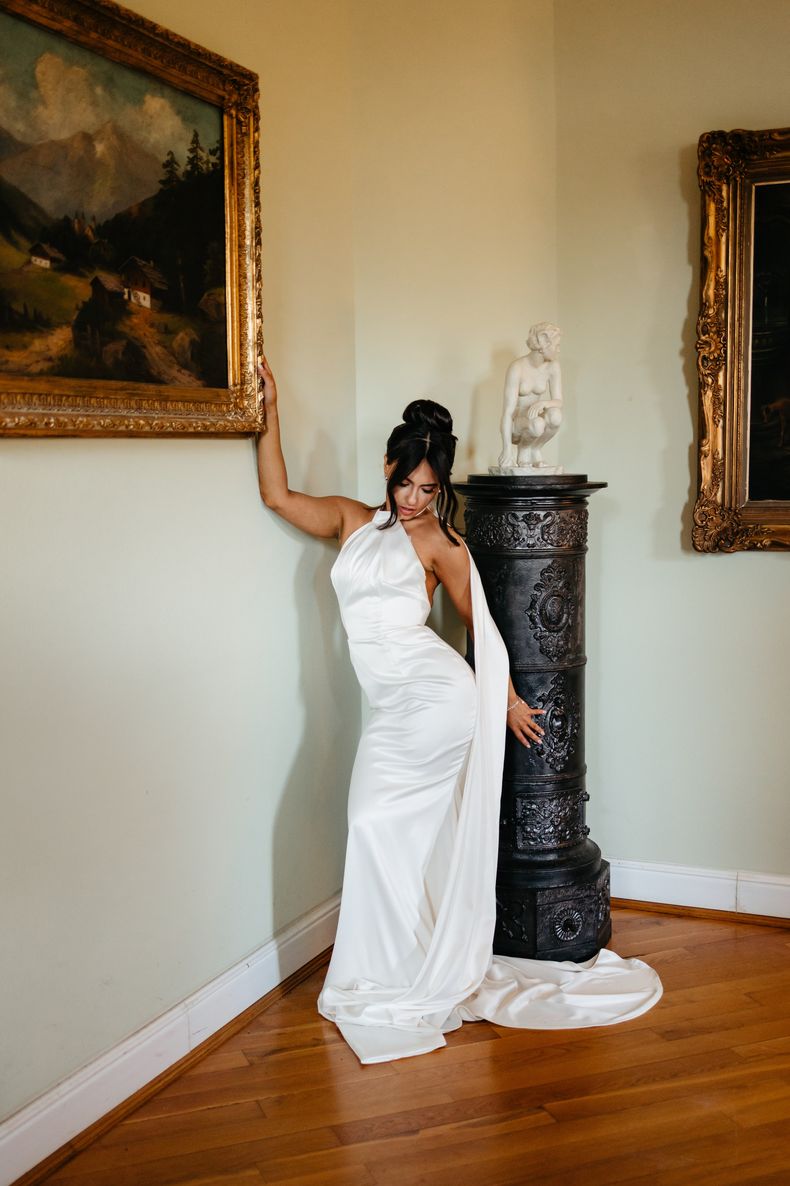 PORTFOLIO. Wedding Photographer Editorial Storytelling Cluj, Romania & Europe|Lore Photography