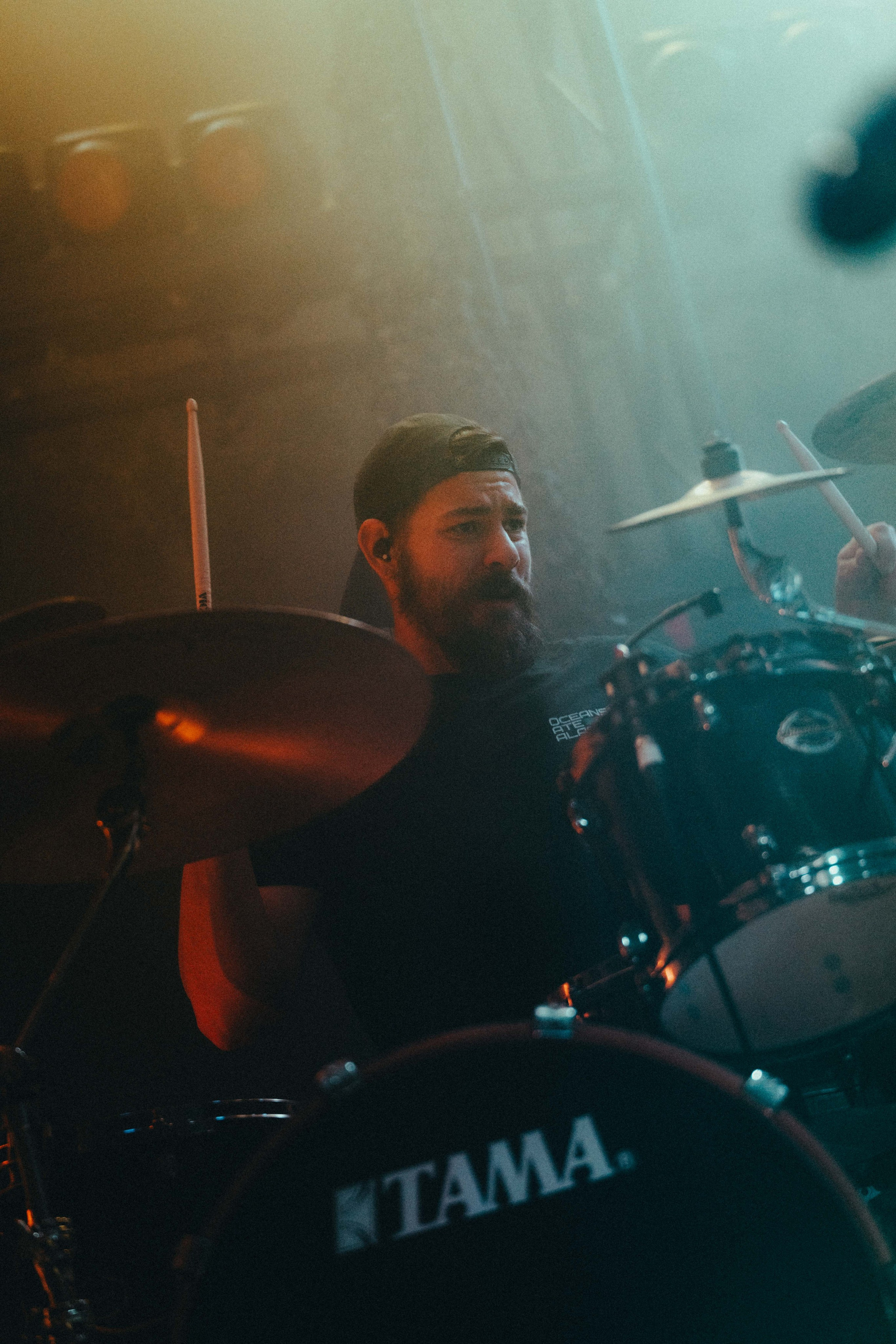 Currents. Concert and portrait photographer in Prague
