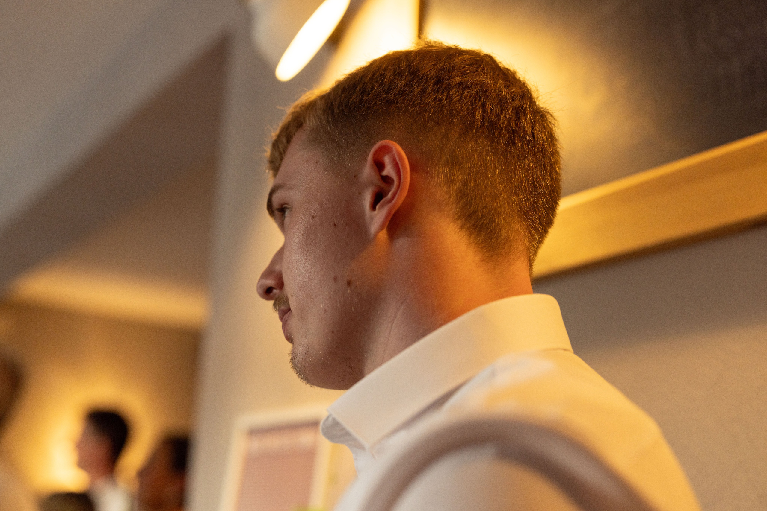 Evangelische Trauung in der Kirche in 49626 Berge bei Osnabrück, geschmückt mit Blumen und stimmungsvoller Atmosphäre